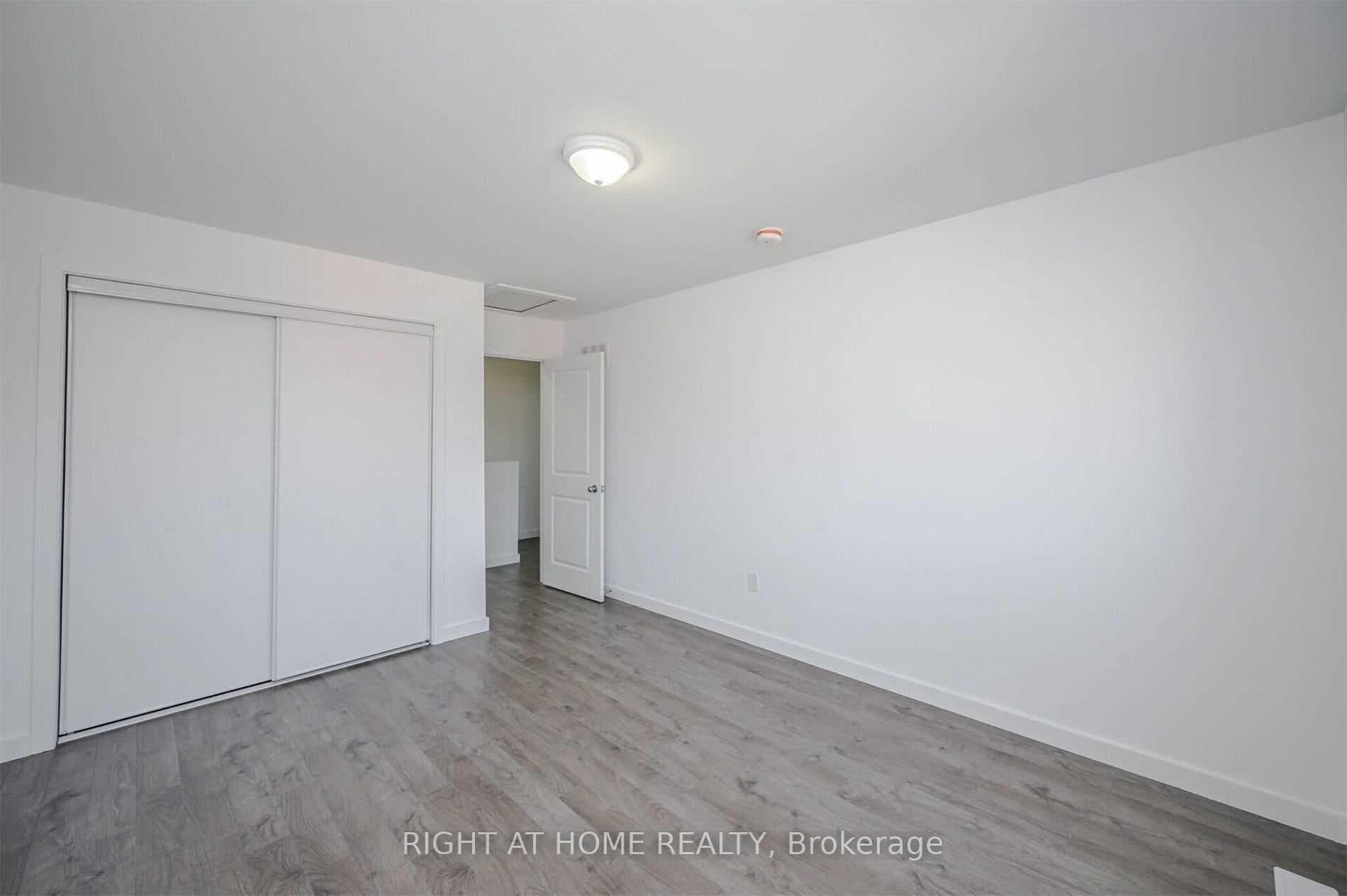 406 Alberta Street photo 25
