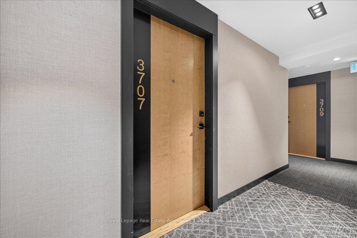2920 Highway 7 Road Unit 3707 photo 3