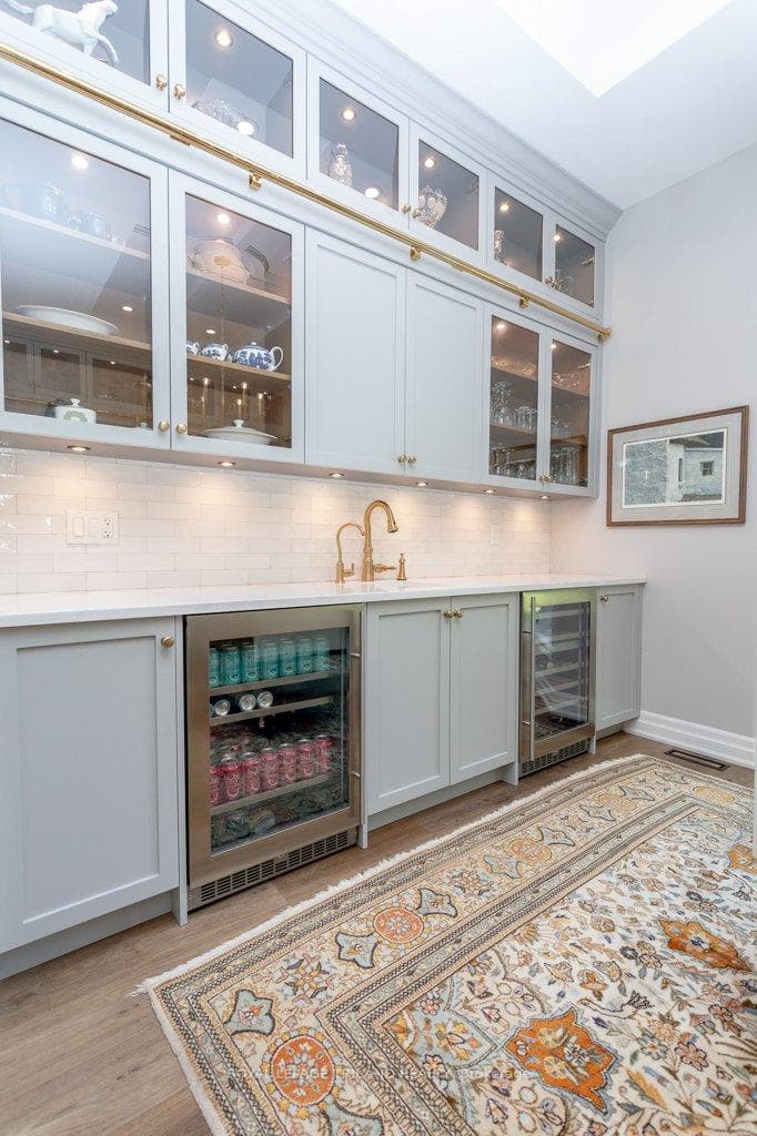 3045 Catherine Street photo 12
