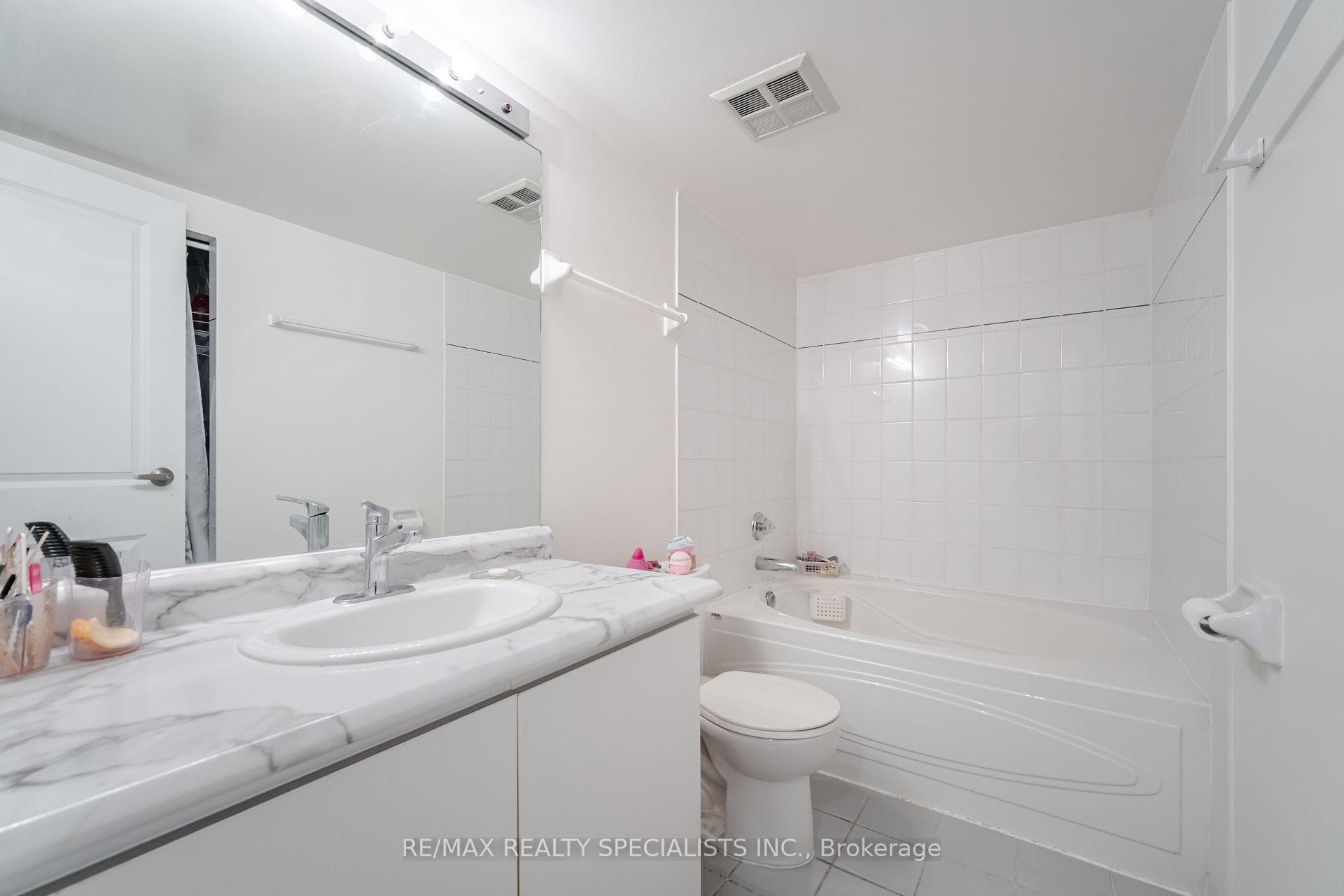 5 Rowntree Road Unit 1407 photo 18