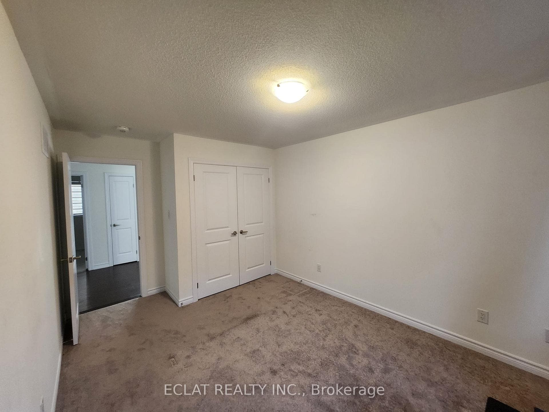 48 Simona Avenue photo 18