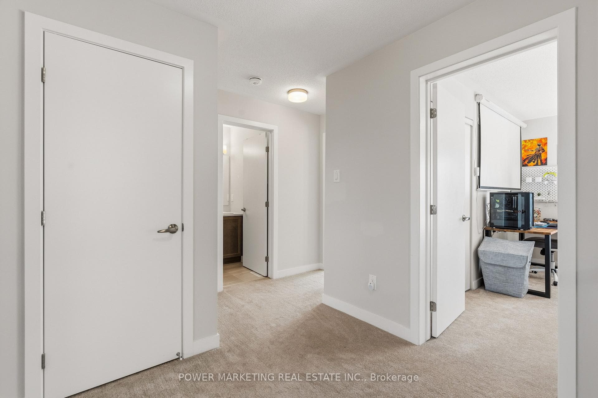 129 Hackamore Crescent photo 18