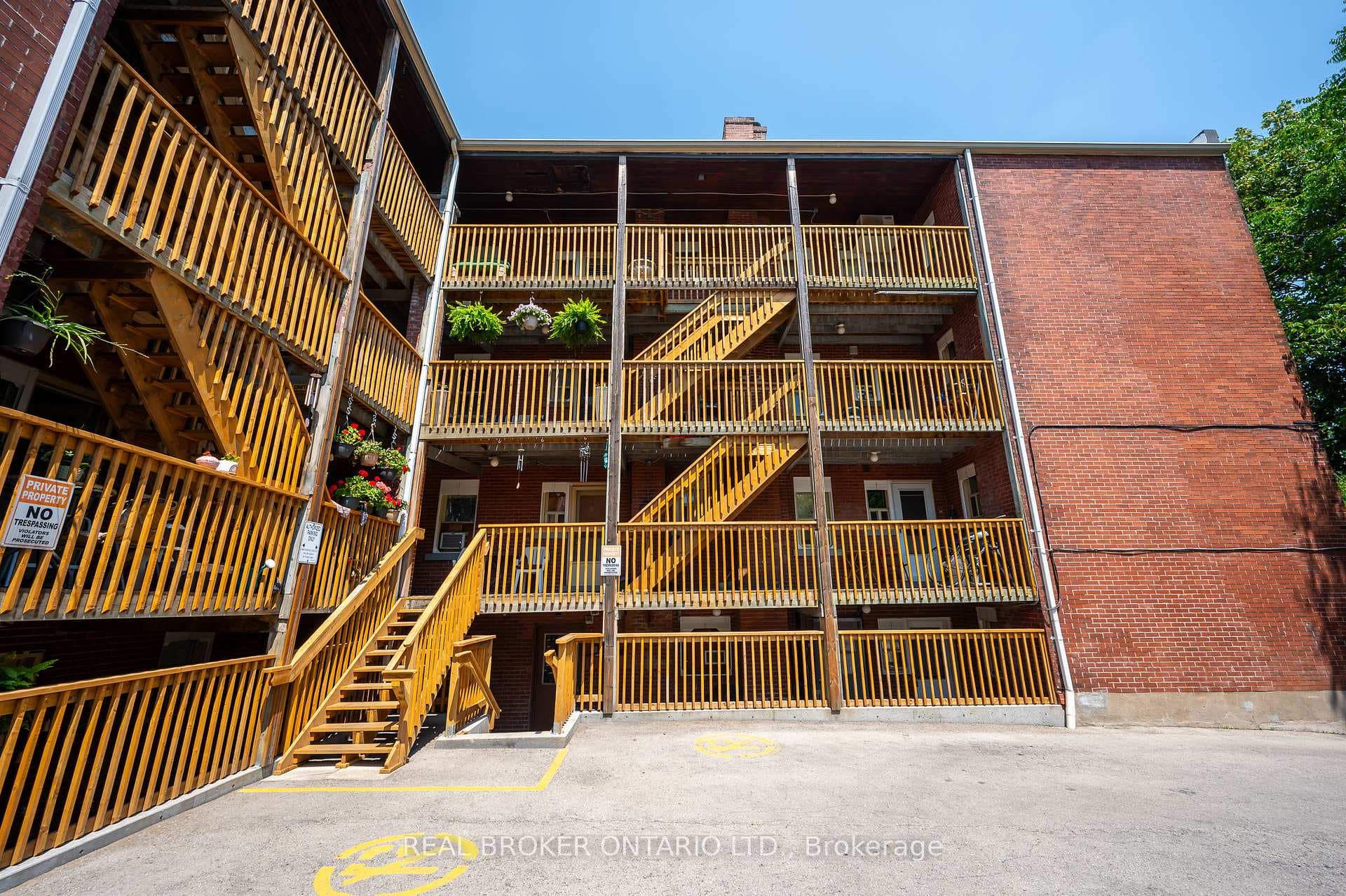 6 Vineland Avenue Unit 22 photo 16
