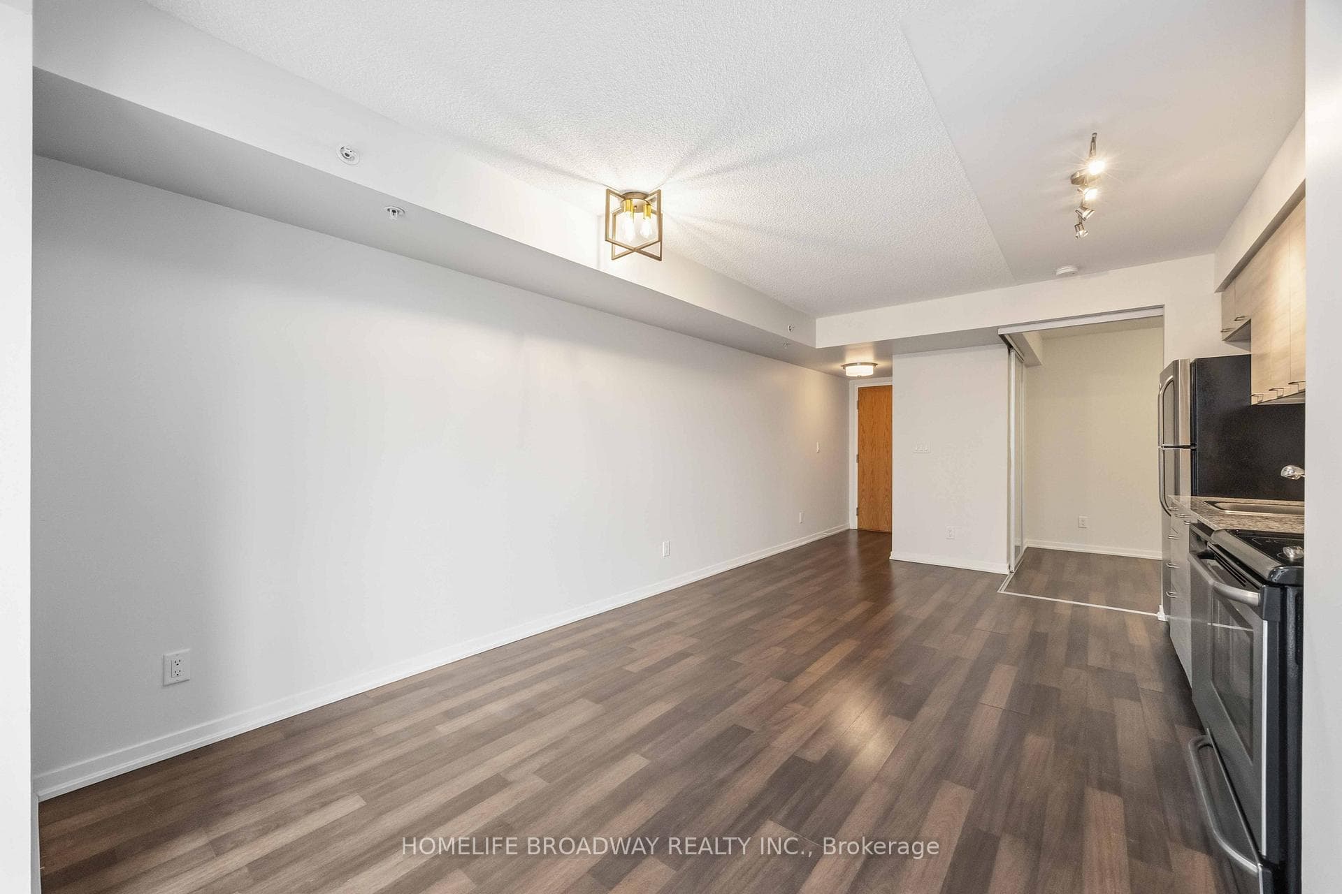 20 Joe Shuster Way Unit 1304 photo 12