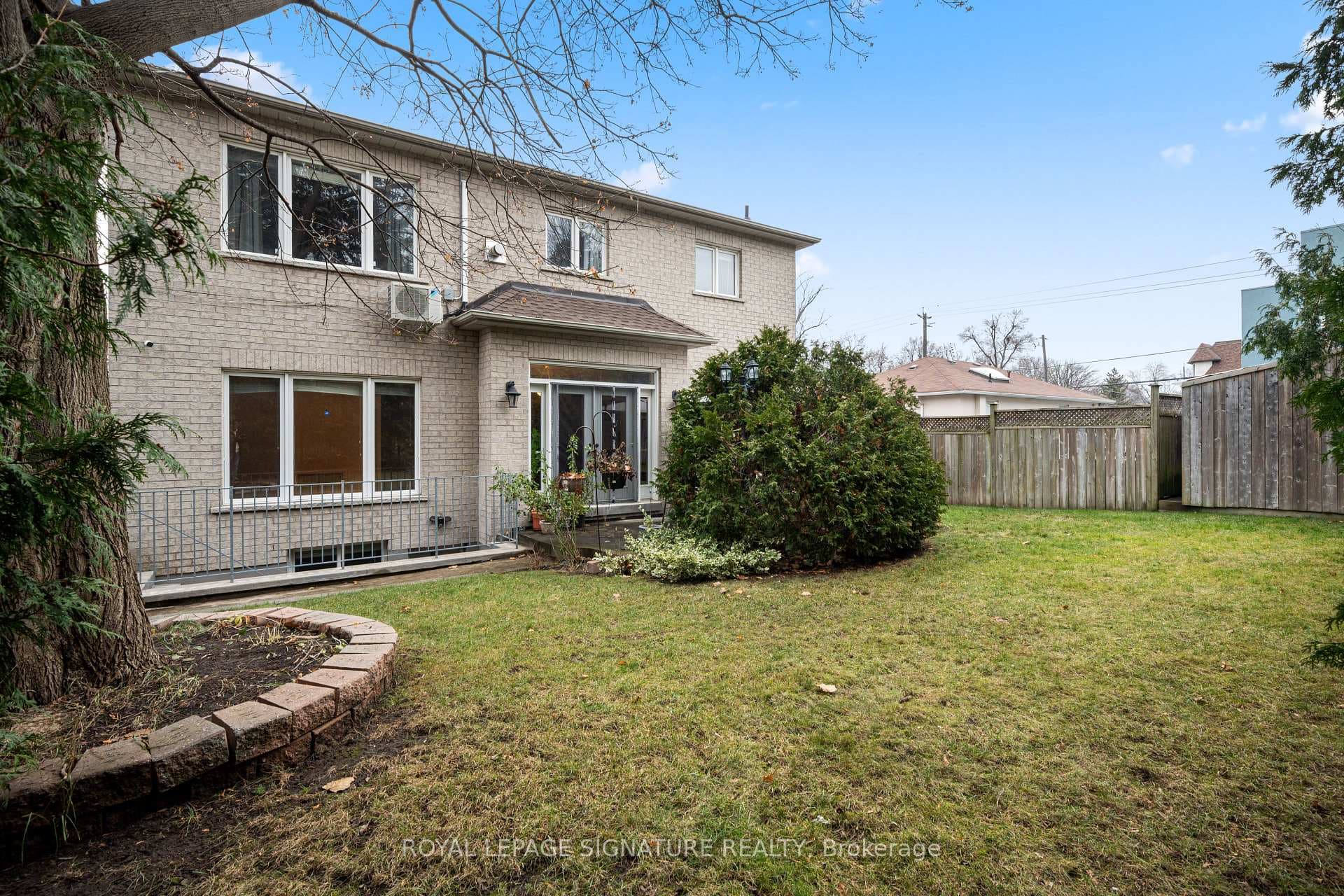187 Princess Avenue photo 39