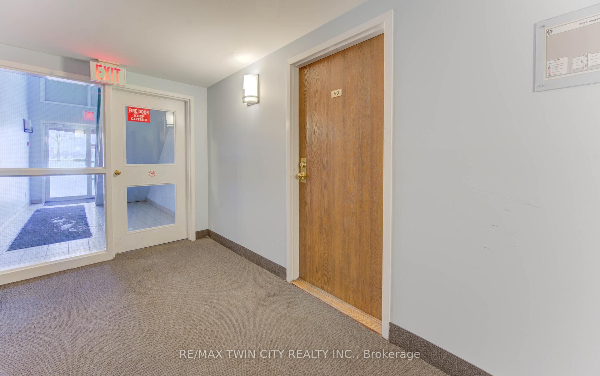 3085 Kingsway Drive Unit 50 photo 3