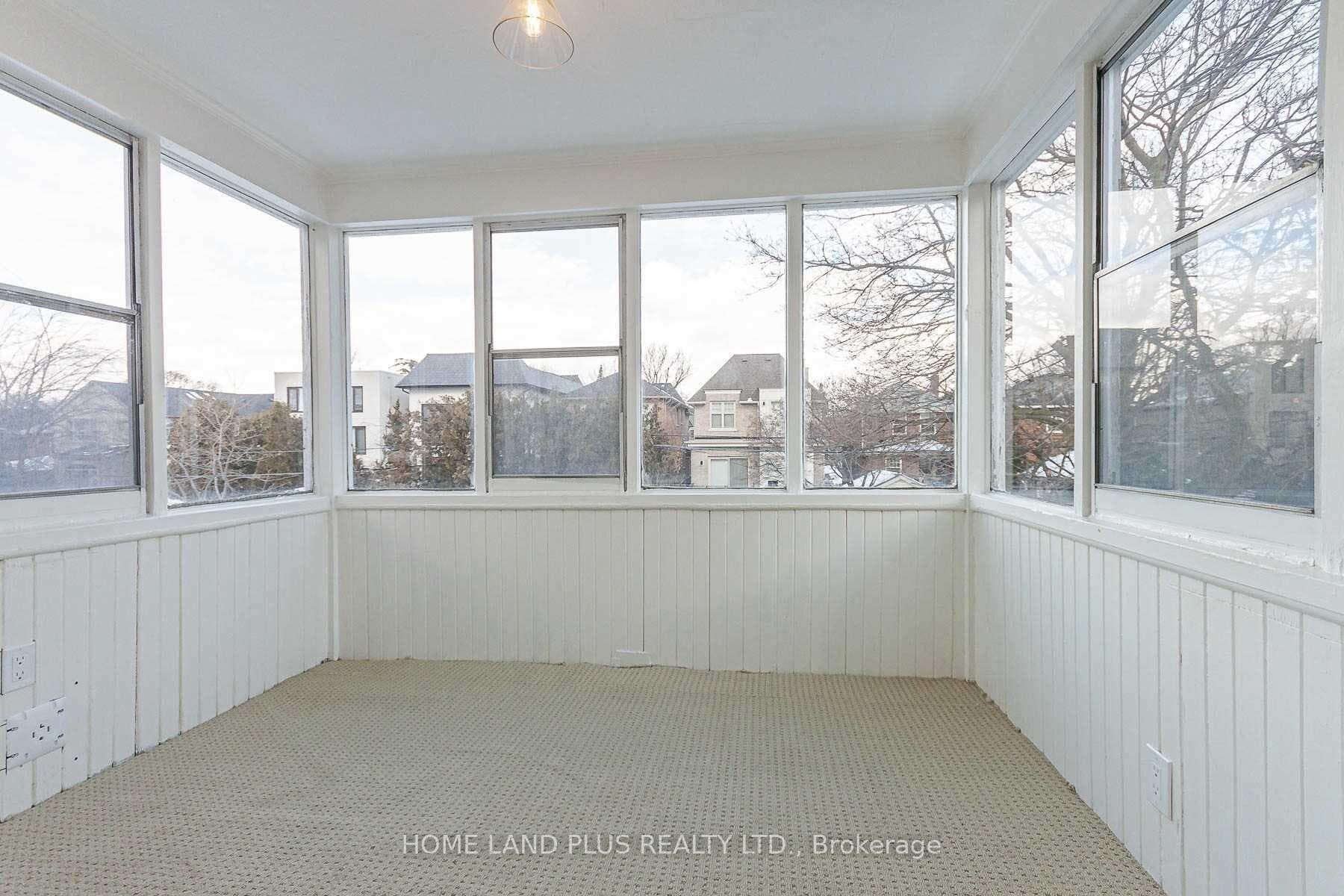 108 Brooke Avenue photo 14