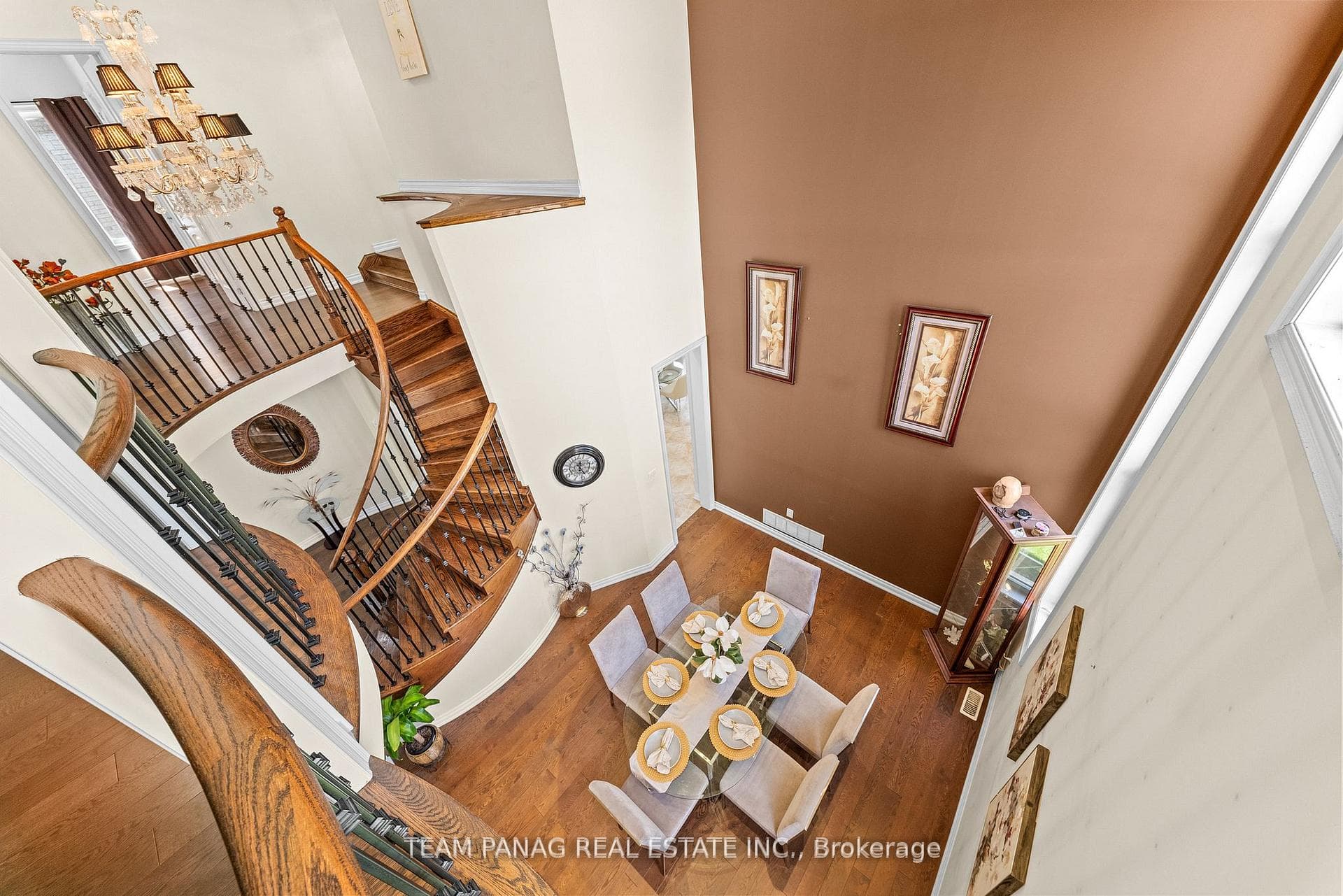 34 Cannington Crescent photo 15
