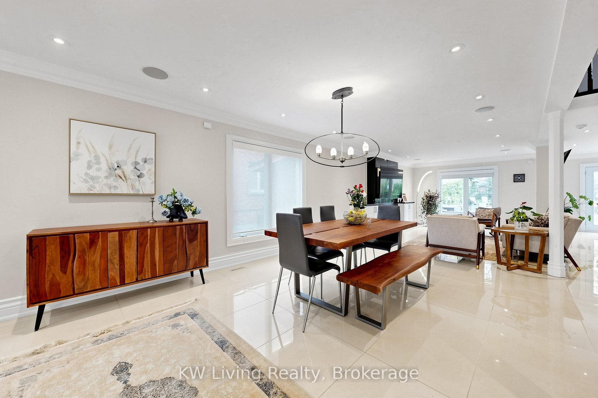 50 King's Cross Avenue photo 9