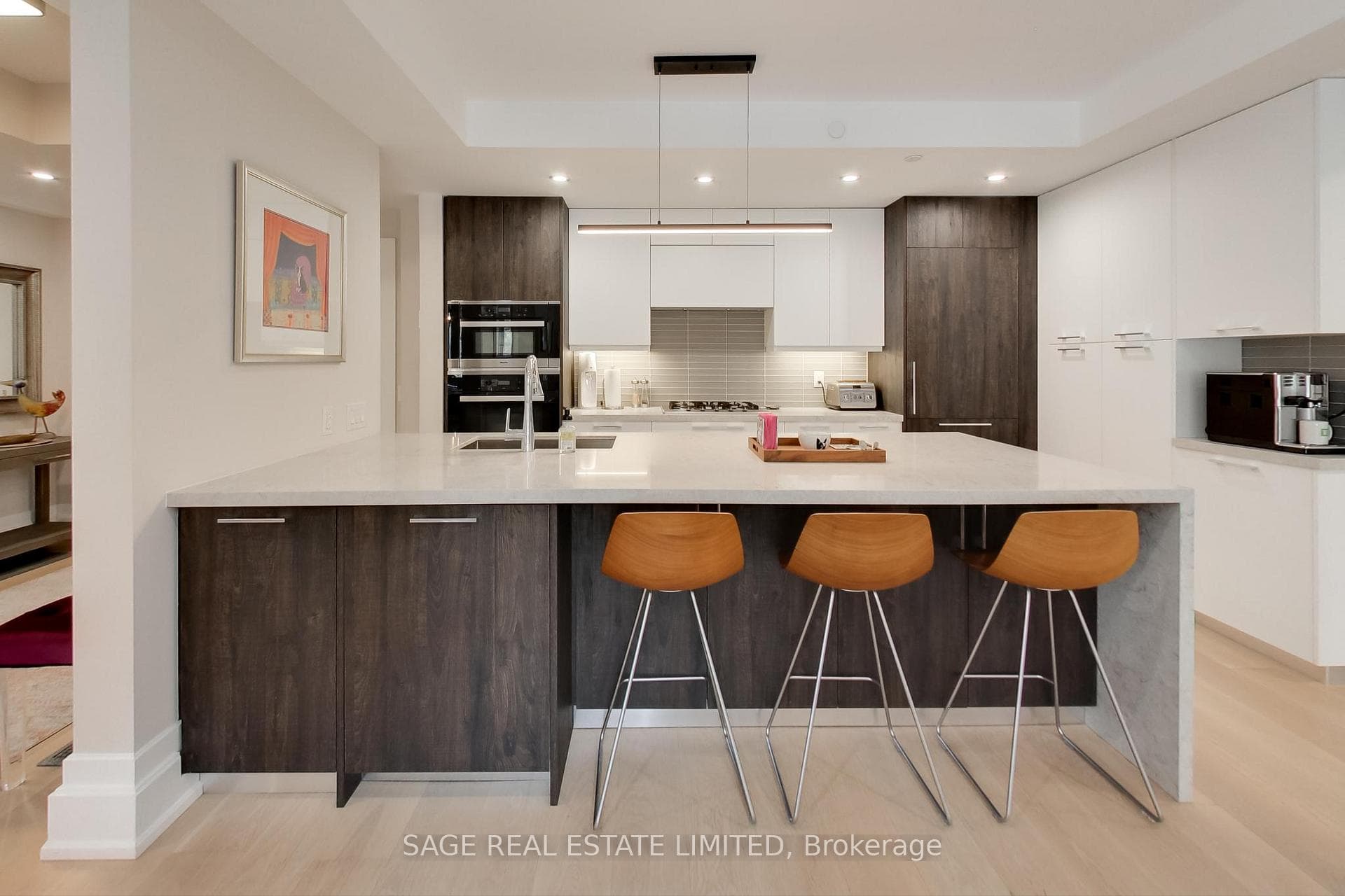 3 Southvale Drive Unit 206 photo 1