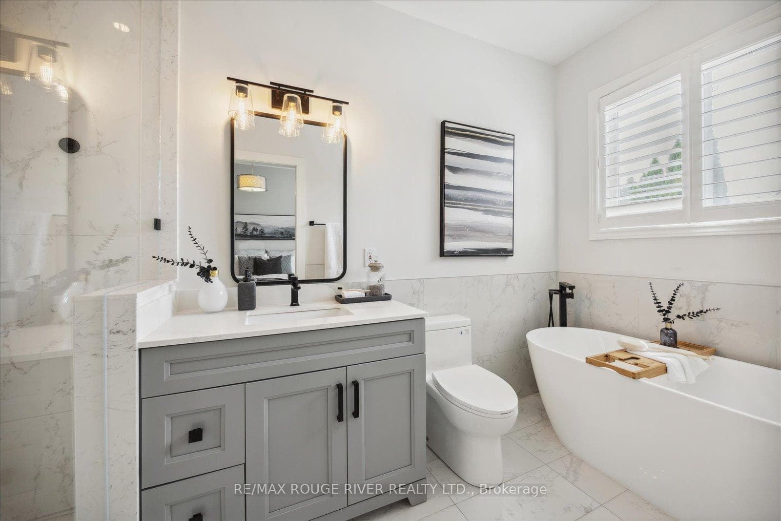 54 Cachet Boulevard photo 17