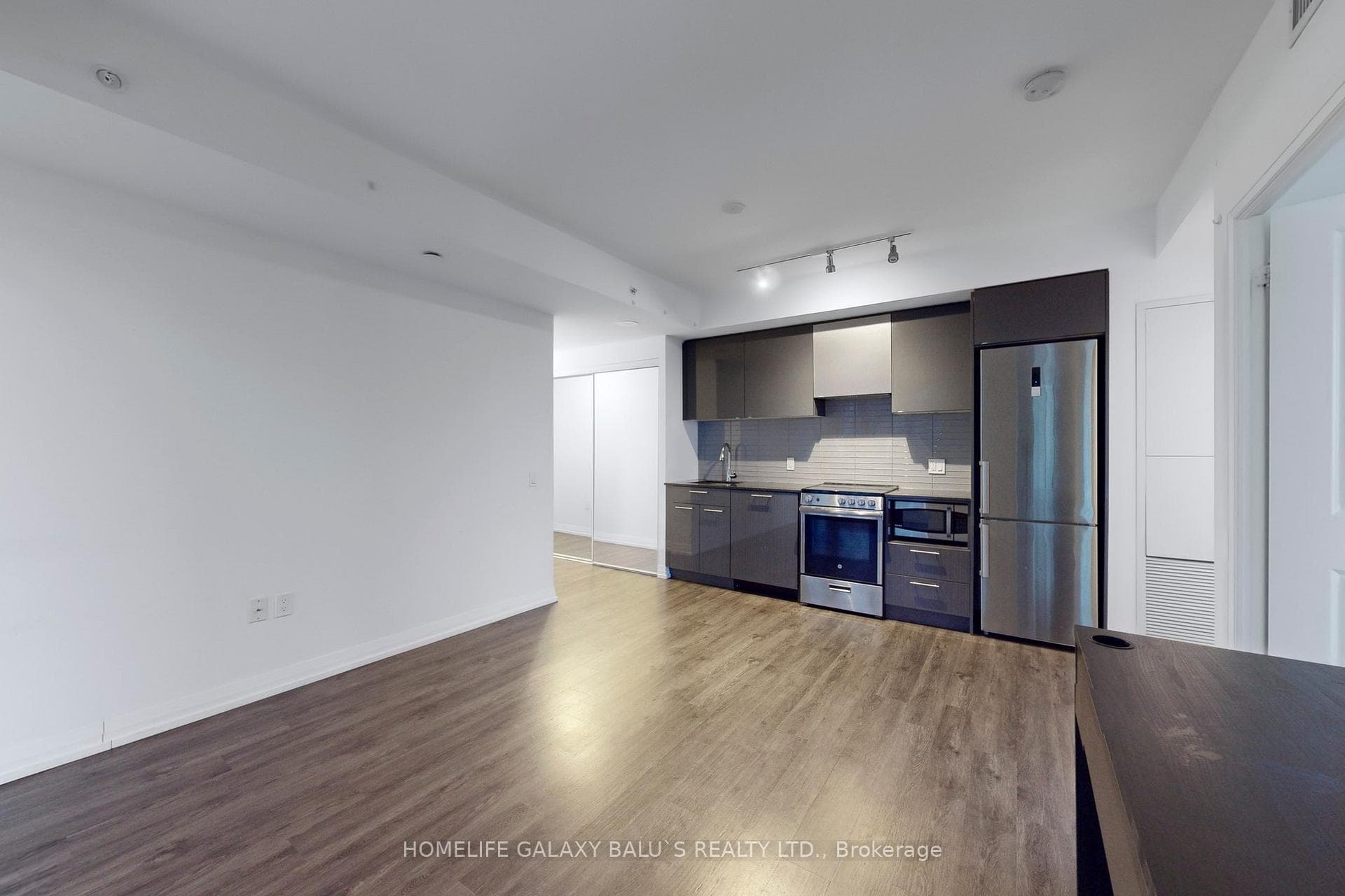 251 Jarvis Street Unit 2203 photo 6