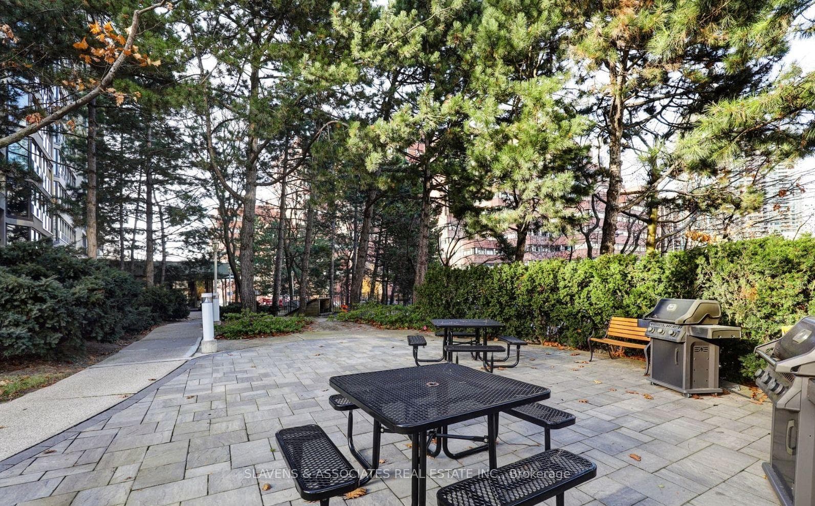 33 Elmhurst Avenue Unit 1109 photo 50
