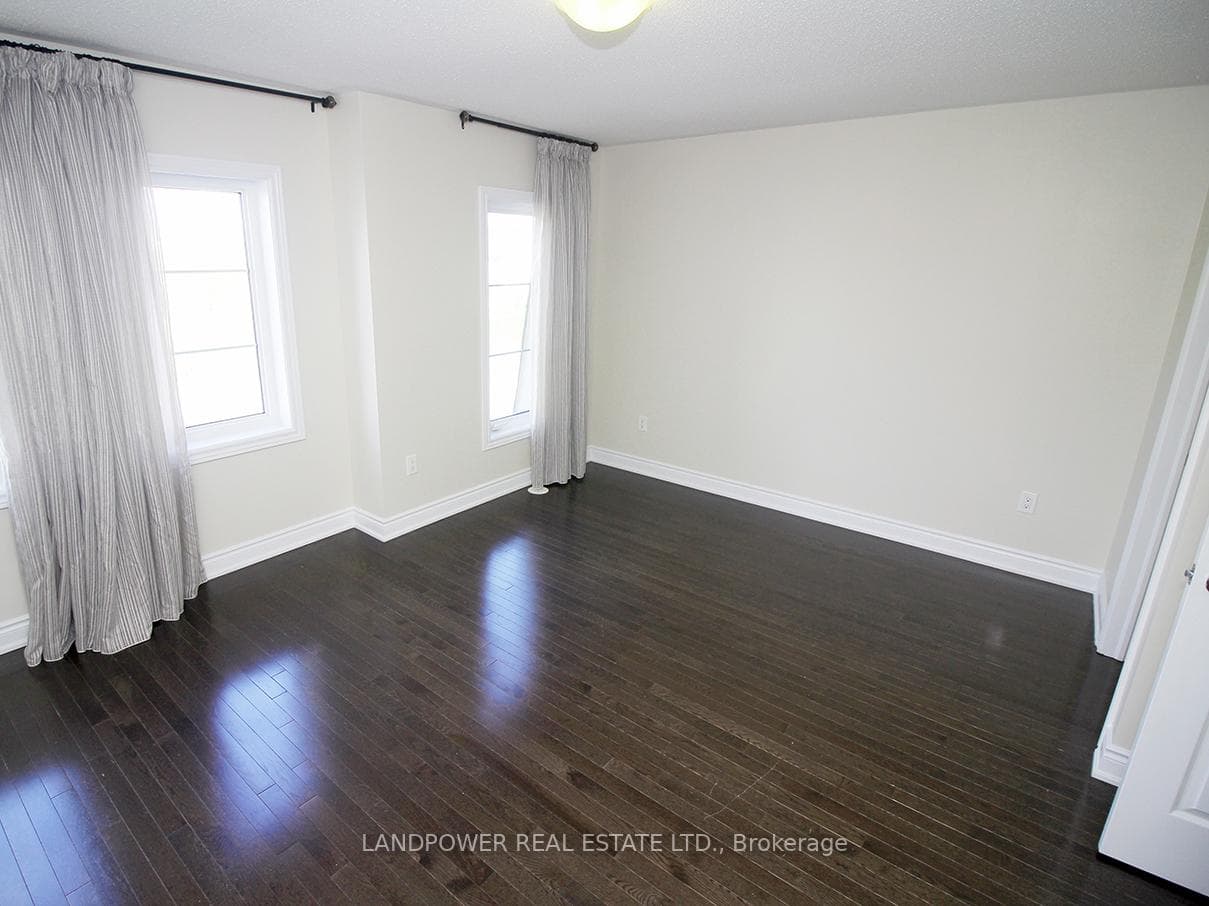 1331 Major Mackenzie Drive Unit 5 photo 29