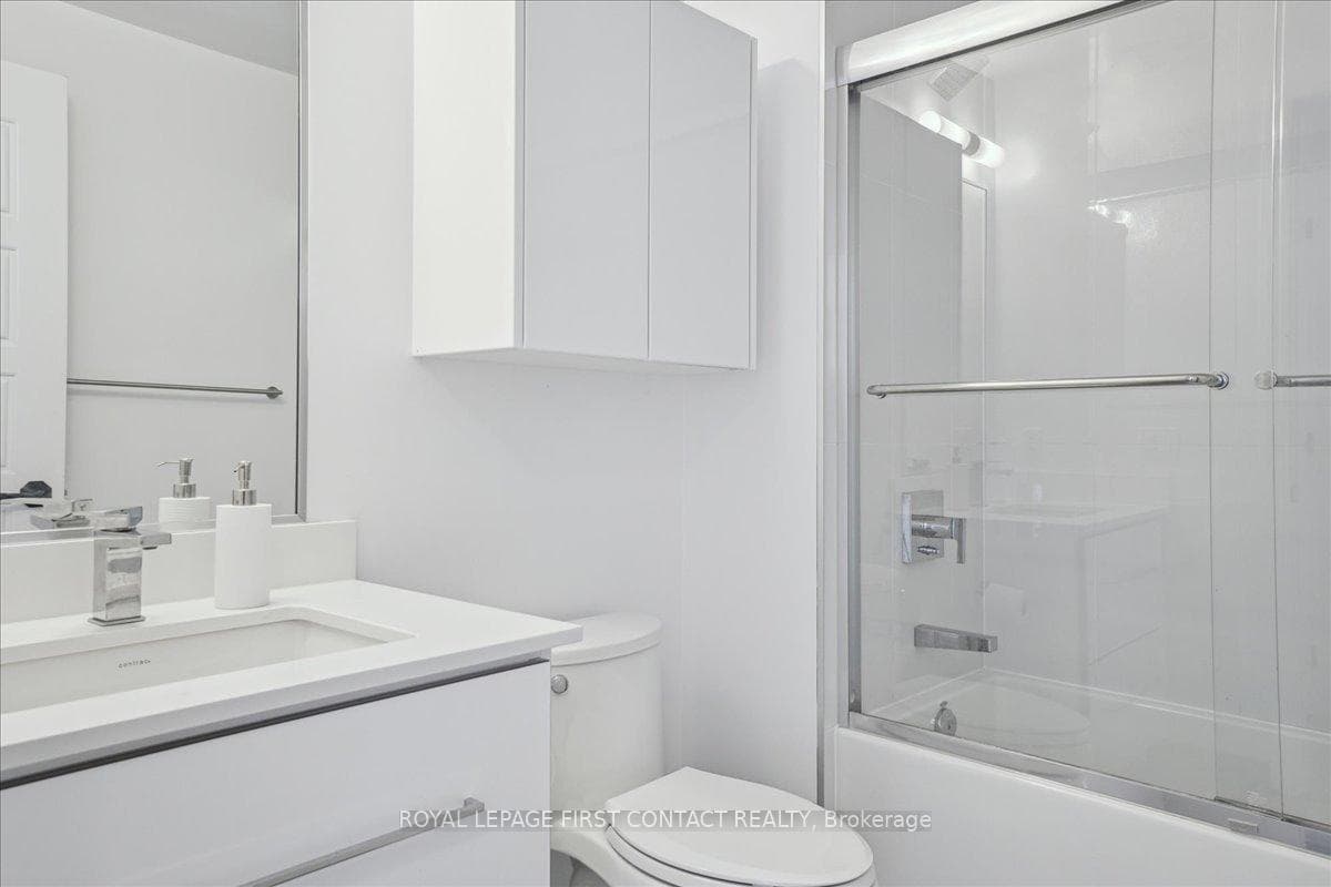 415 Sea Ray Avenue Unit 302 photo 20
