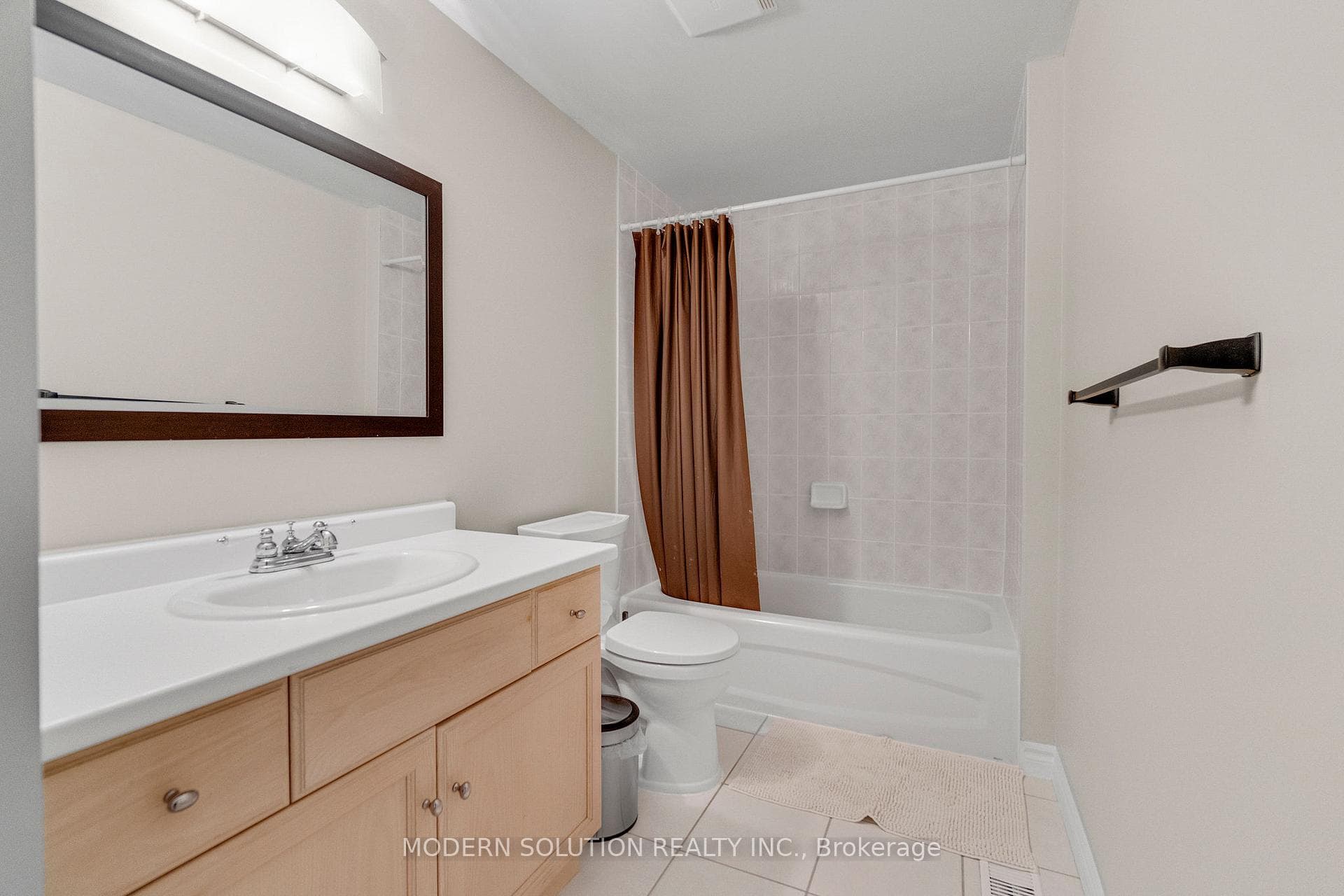 187 Milne Place photo 31