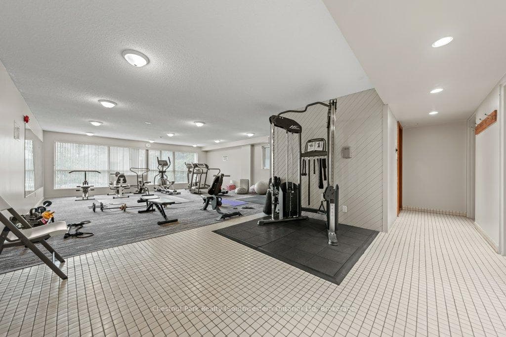 358 Waterloo Avenue Unit 407 photo 42