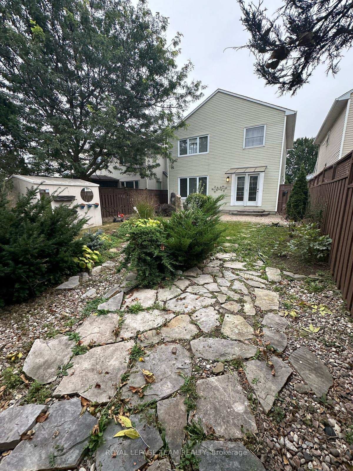 124 Kennevale Drive photo 27