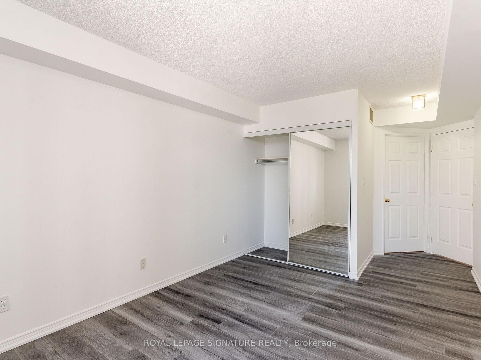 35 Empress Avenue Unit 1707 photo 28