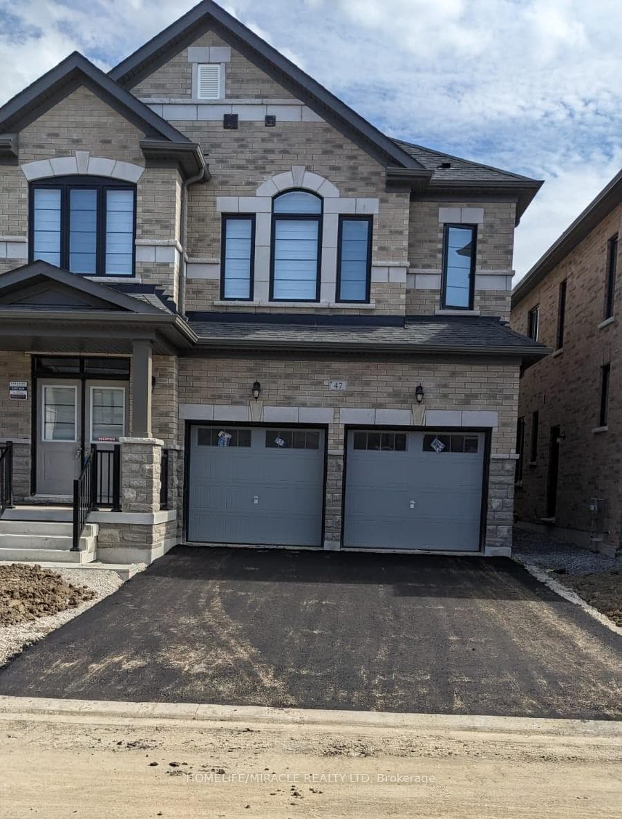 47 Arnold Circle photo 1