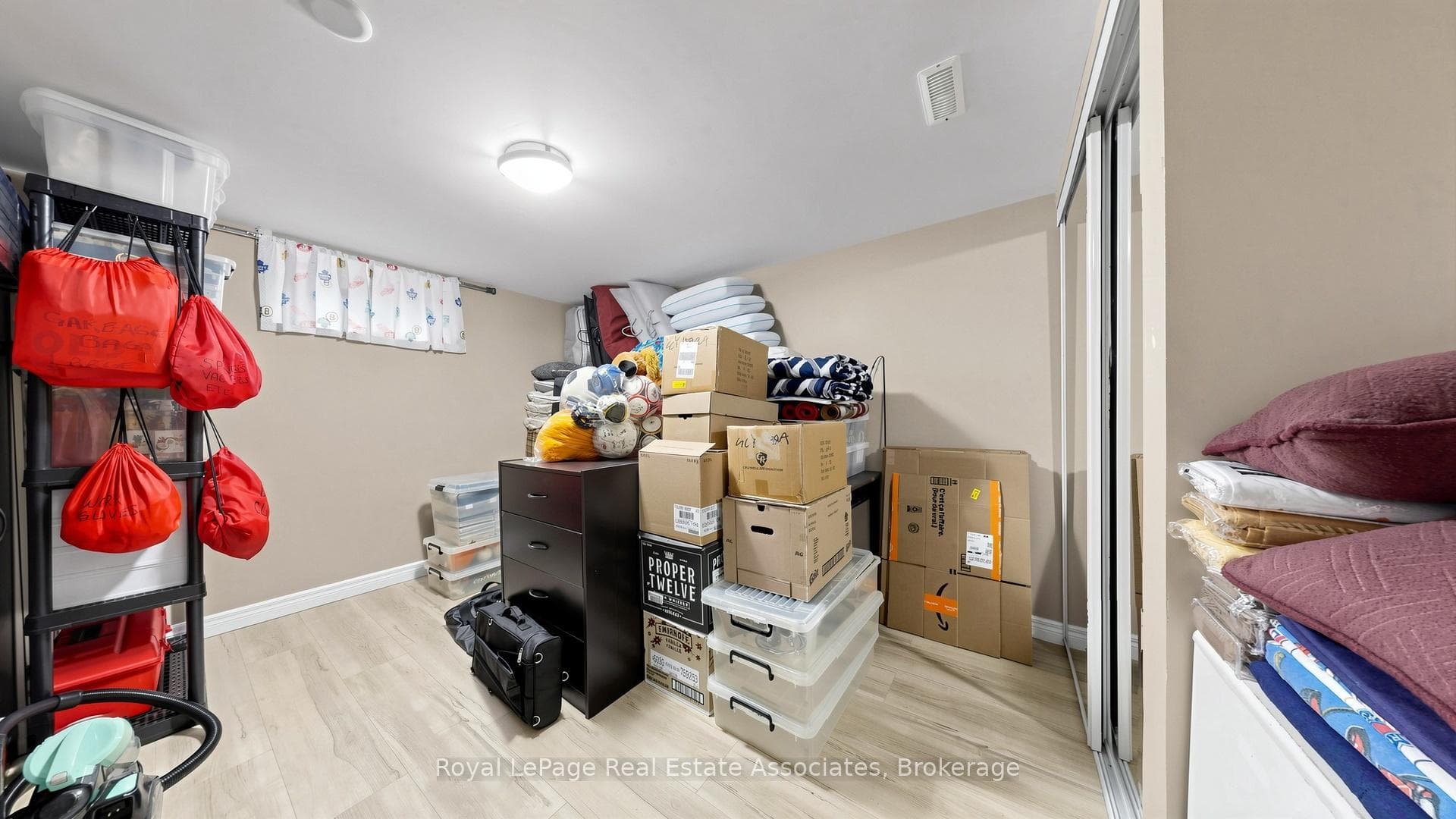 71 Addington Crescent photo 41