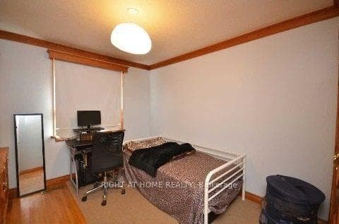 7475 Goreway Drive Unit 17 photo 8