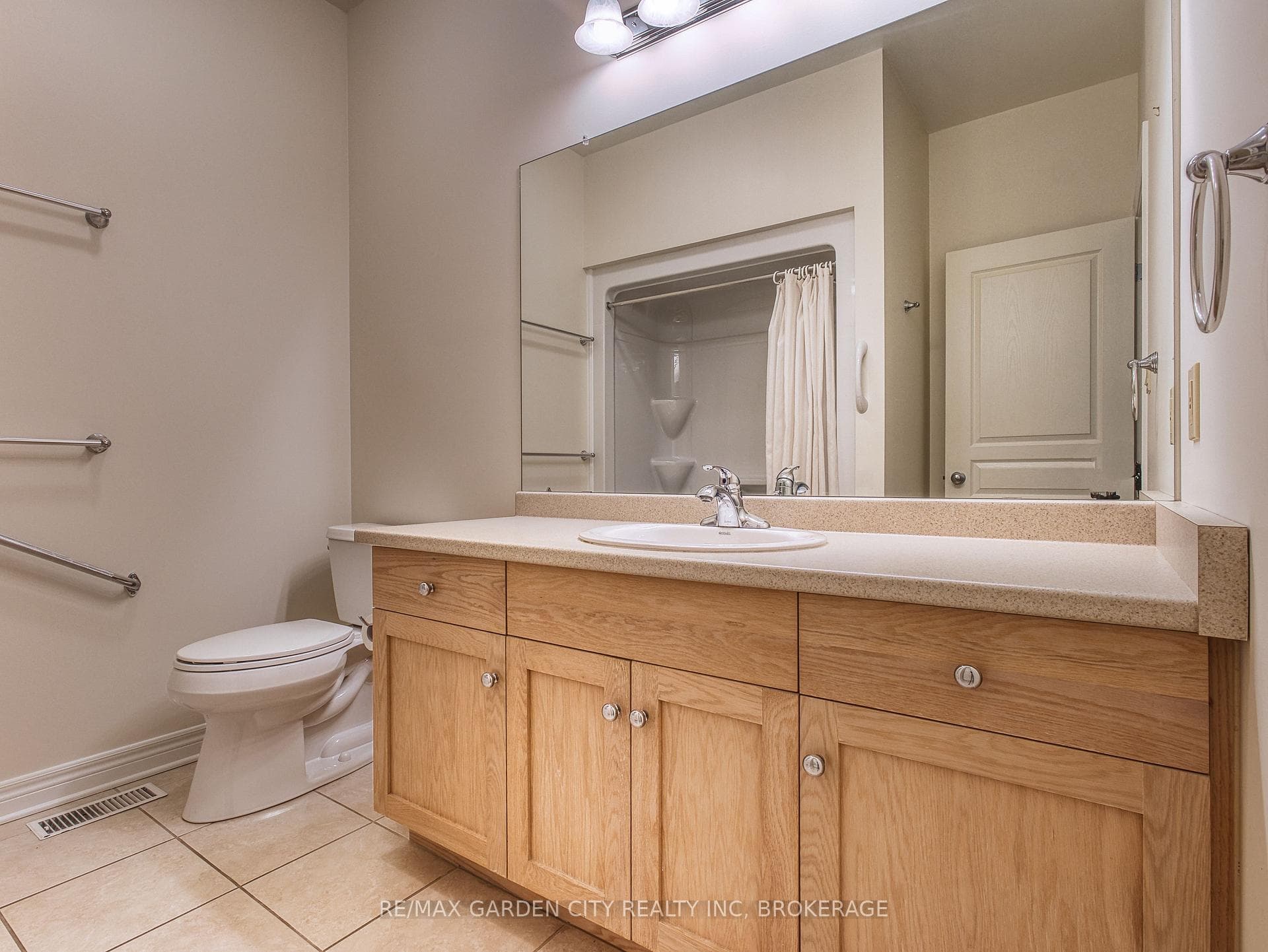 4pc ensuite