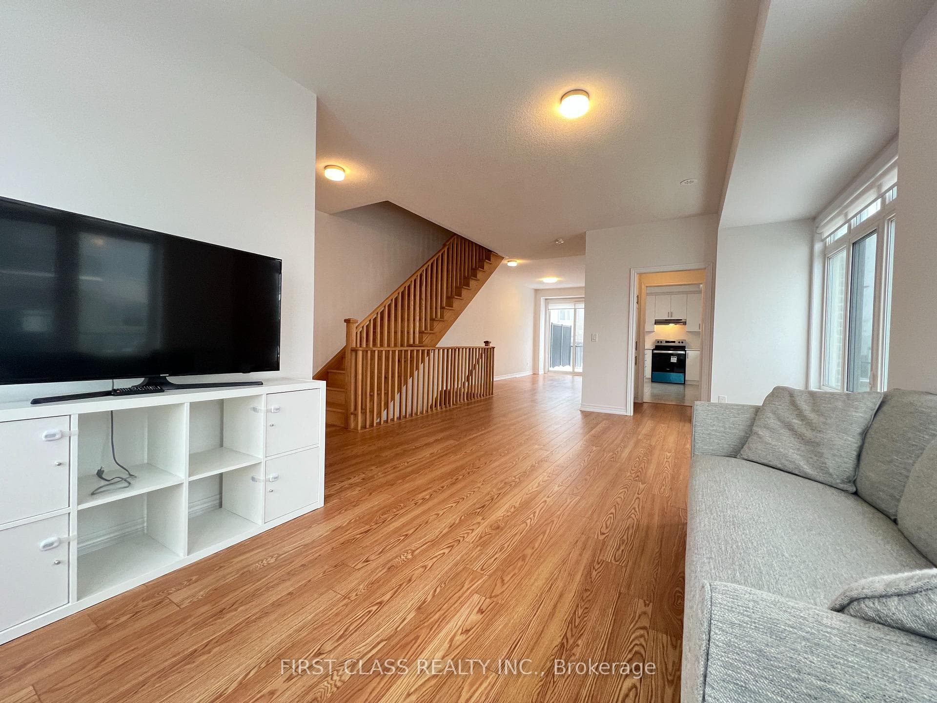 126 Lageer Drive photo 10