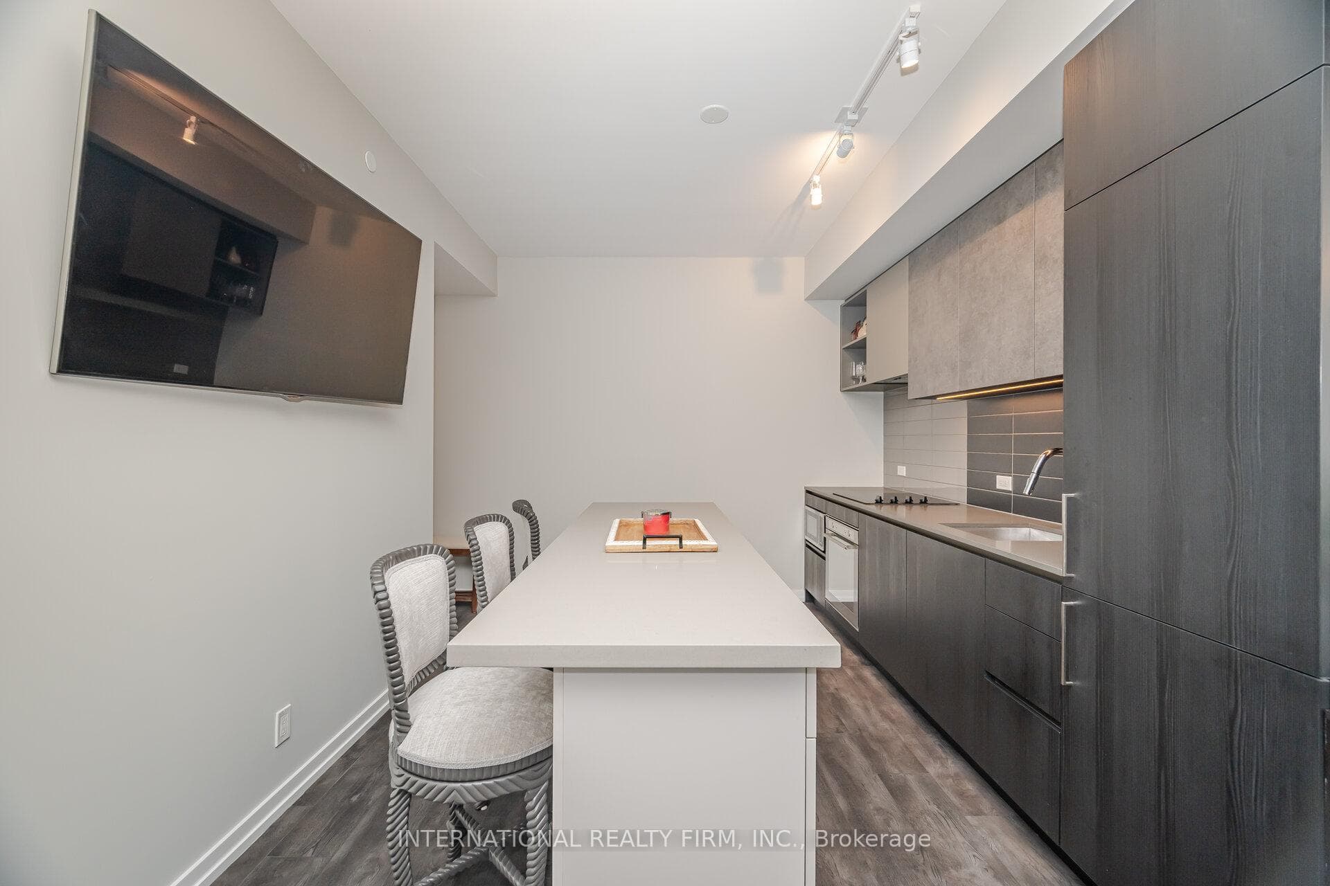 7890 Jane Street Unit 3111 photo 8