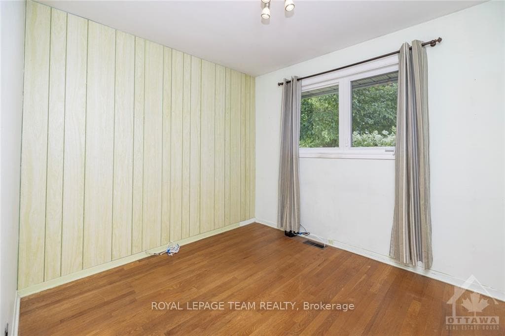 18 DANTE Avenue photo 15