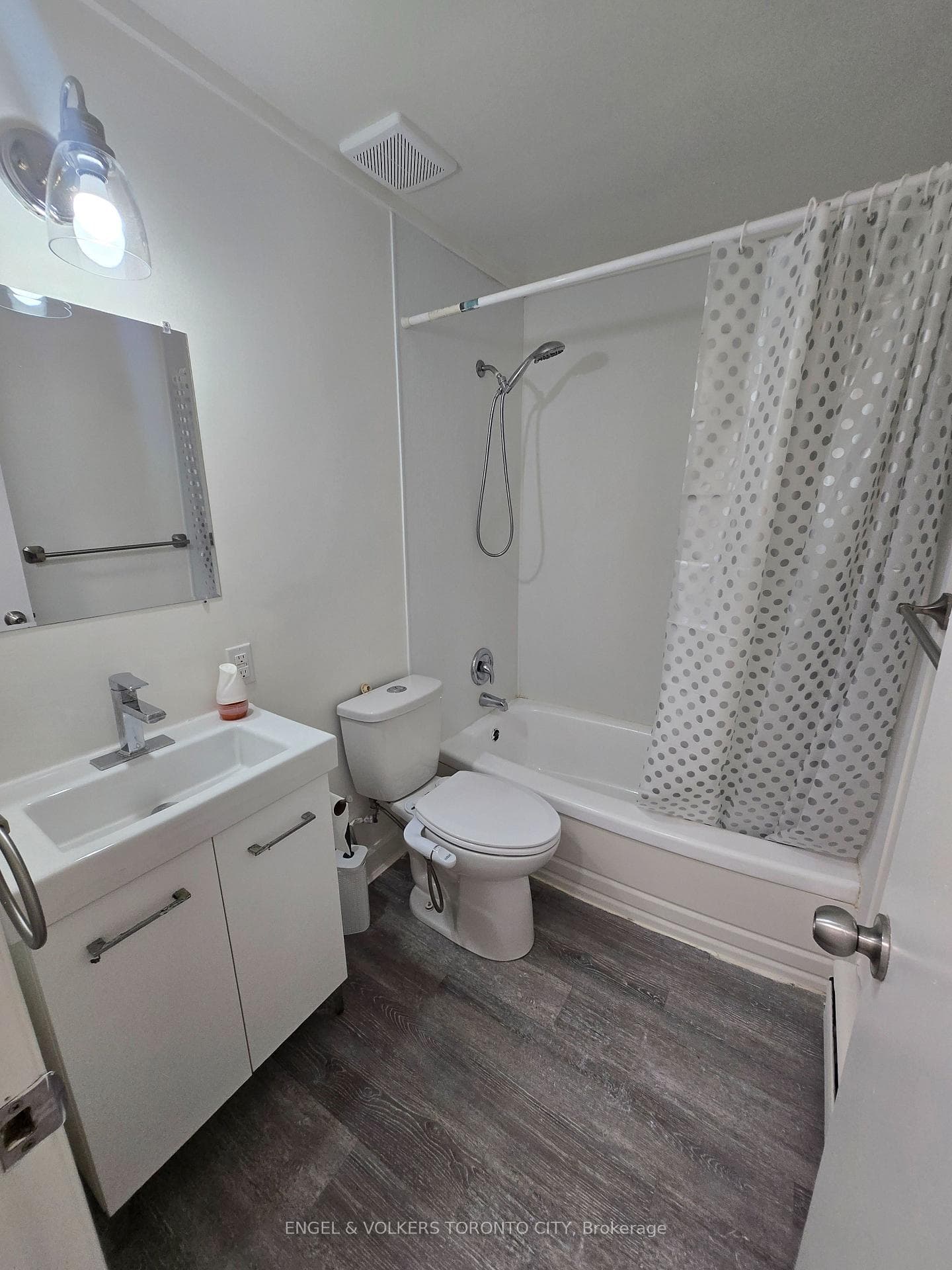 42 Rose Street Unit 1 photo 9