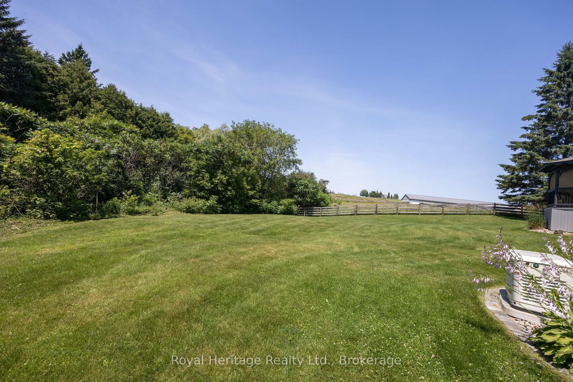 465 Chalk Lake Road photo 39