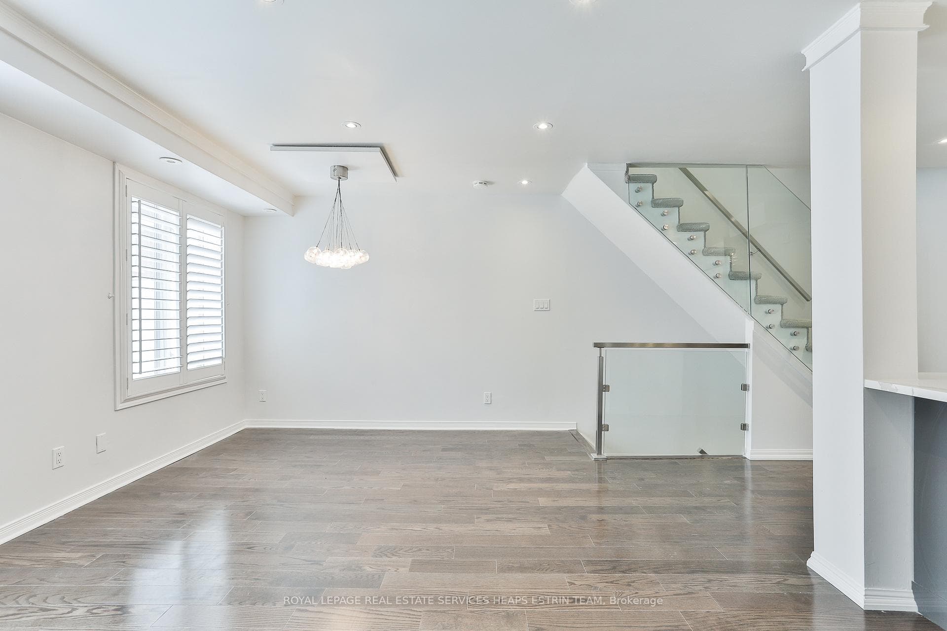50 Joe Shuster Way Unit 215 photo 5