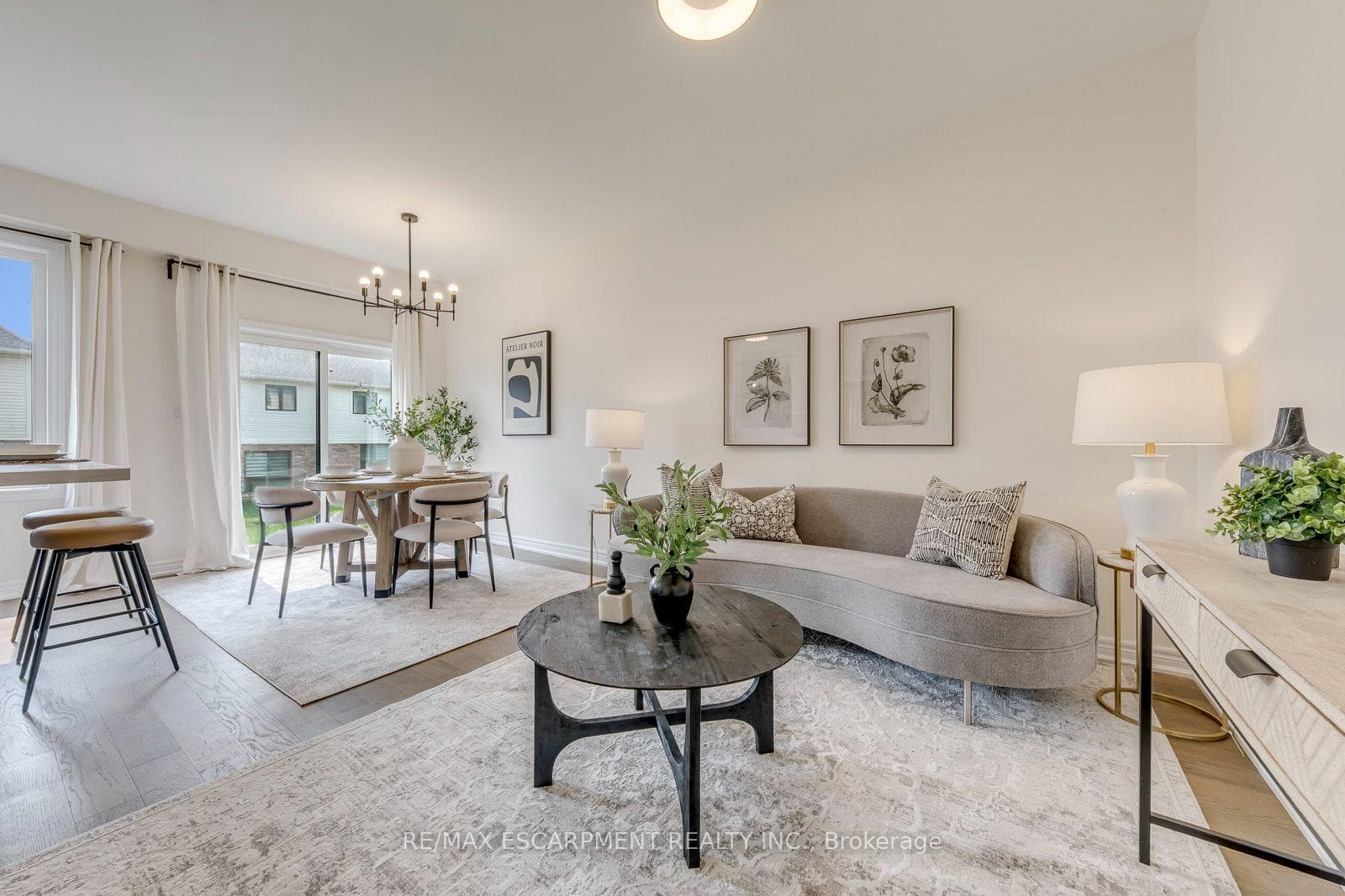 27 Mia Drive photo 8