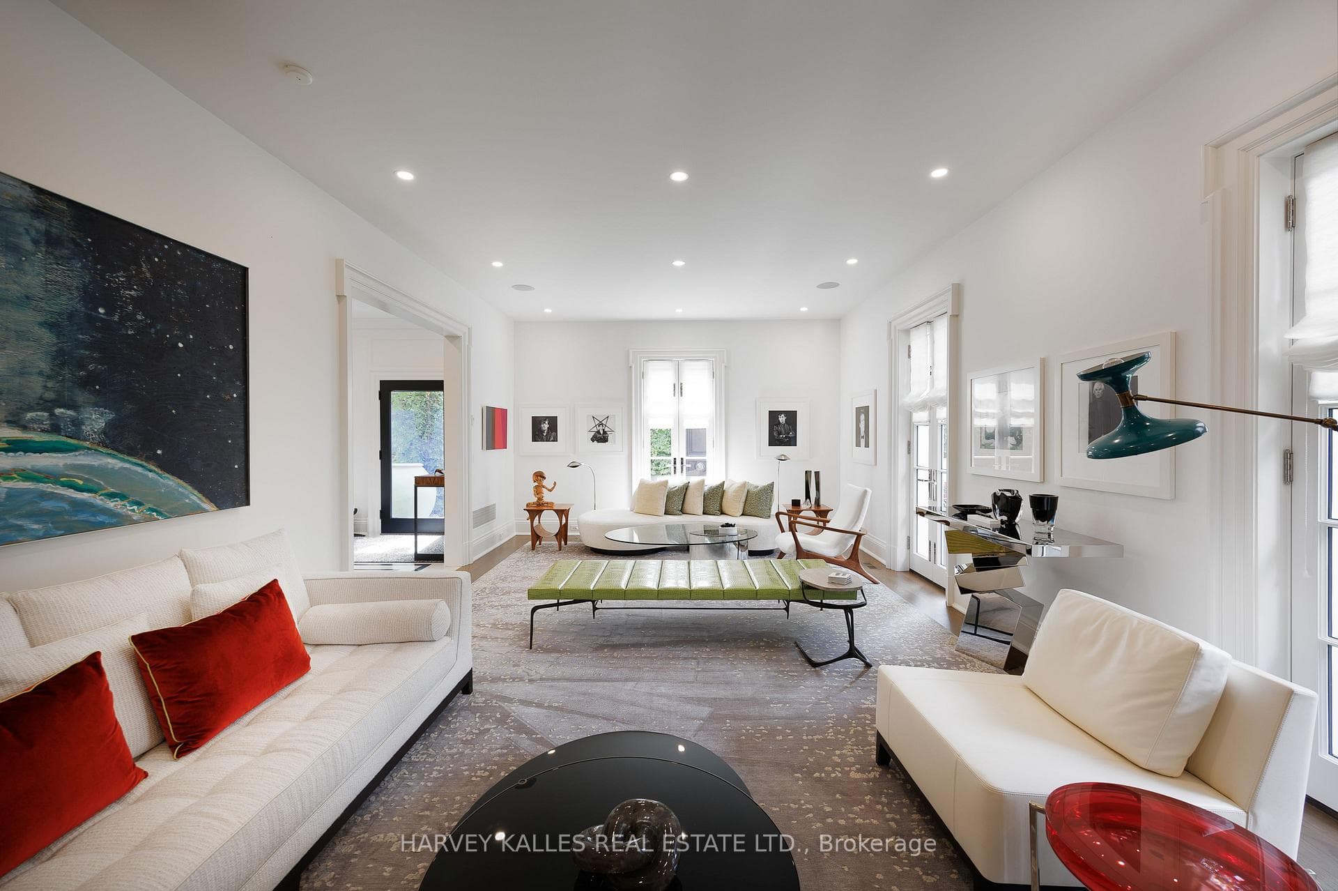 297 Russell Hill Road photo 11