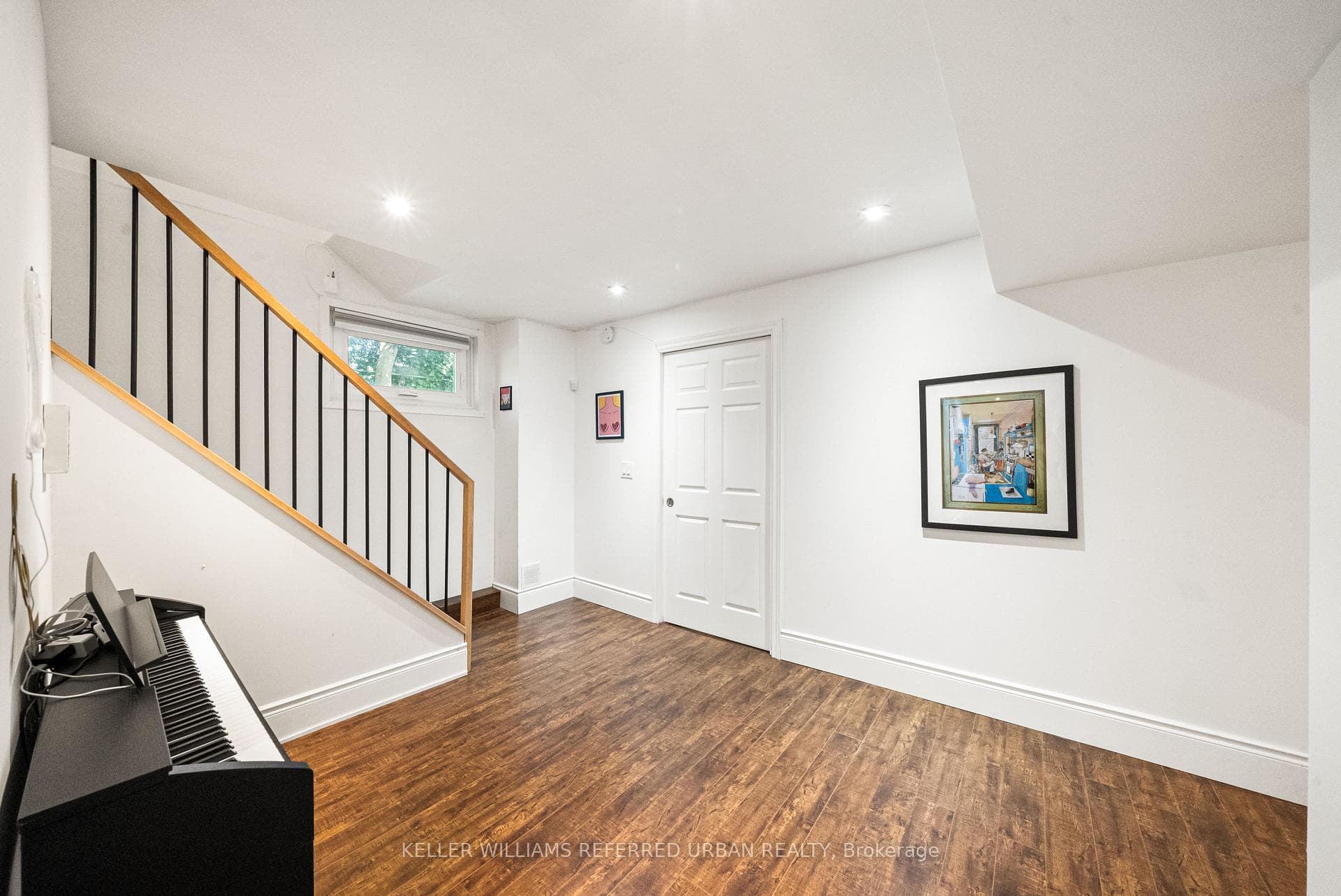 115 Bonnyview Drive photo 36