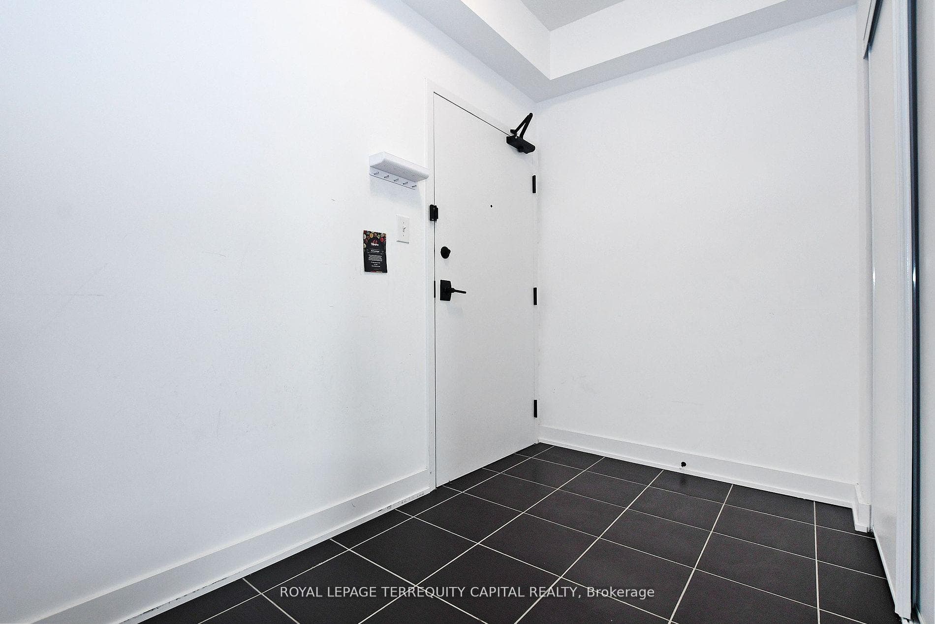 6 Spice Way Unit 212 photo 24