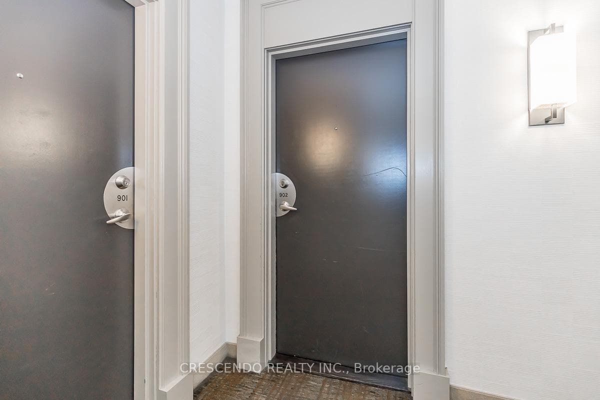 30 Harrison Garden Boulevard Unit 902 photo 5