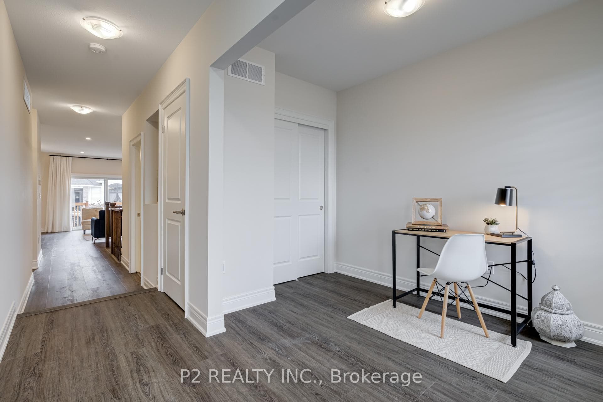 98 Summersides Boulevard photo 4