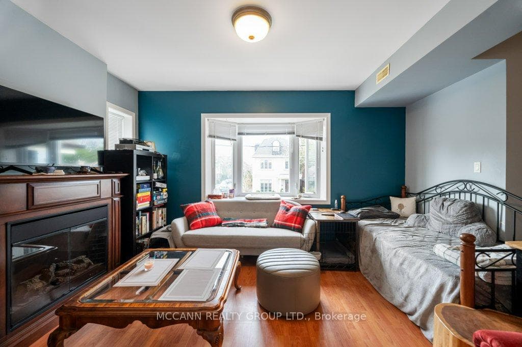 Upper Suite