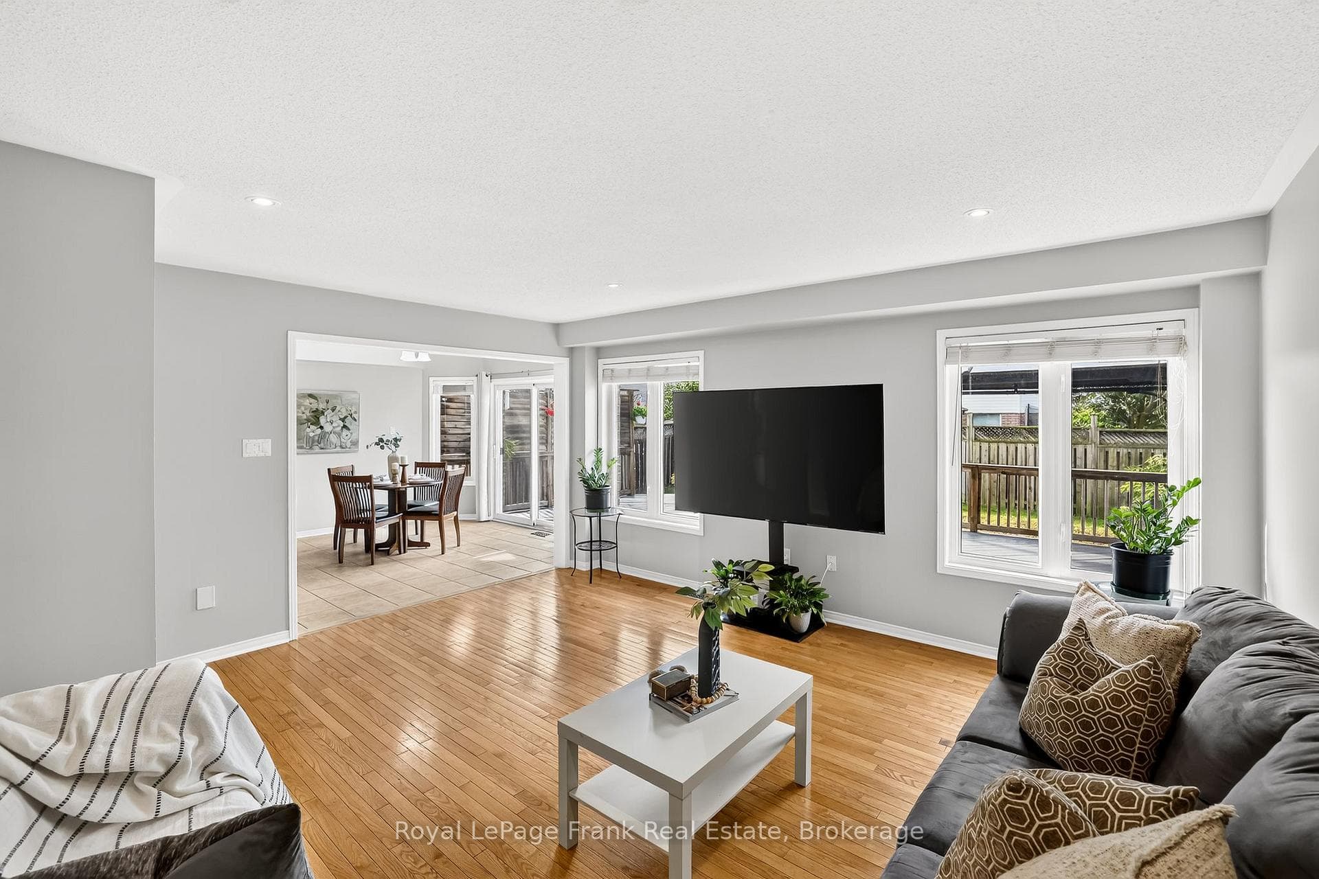 150 Dadson Drive photo 15