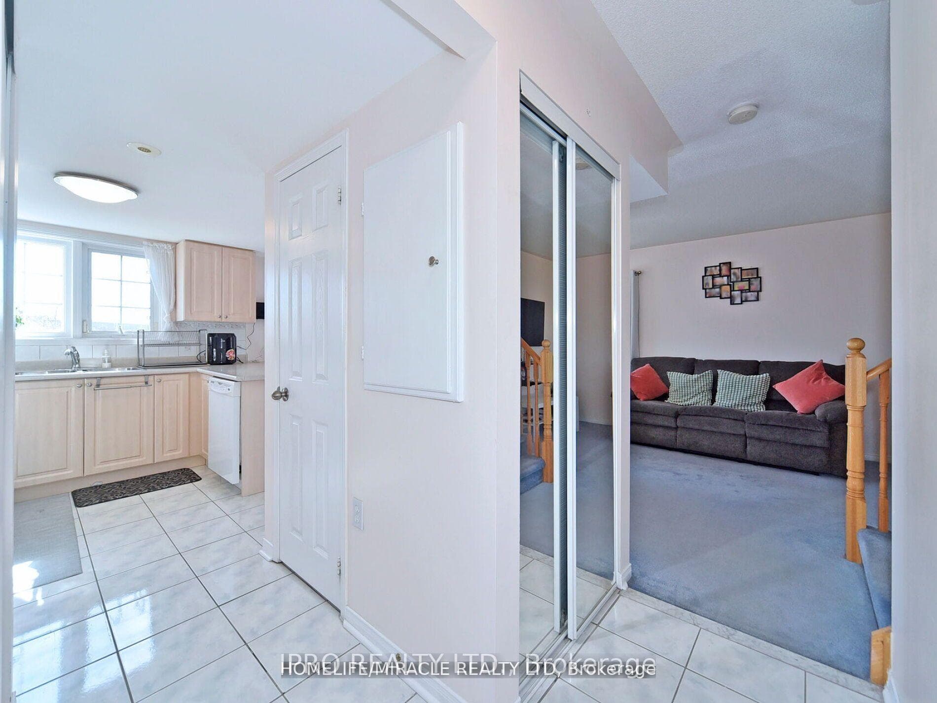 200 Mclevin Avenue Unit 116 photo 3