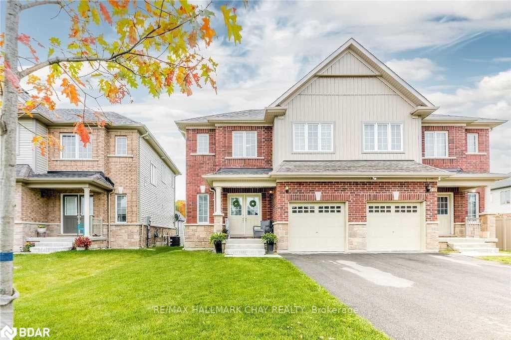 214 Isabella Drive photo 1