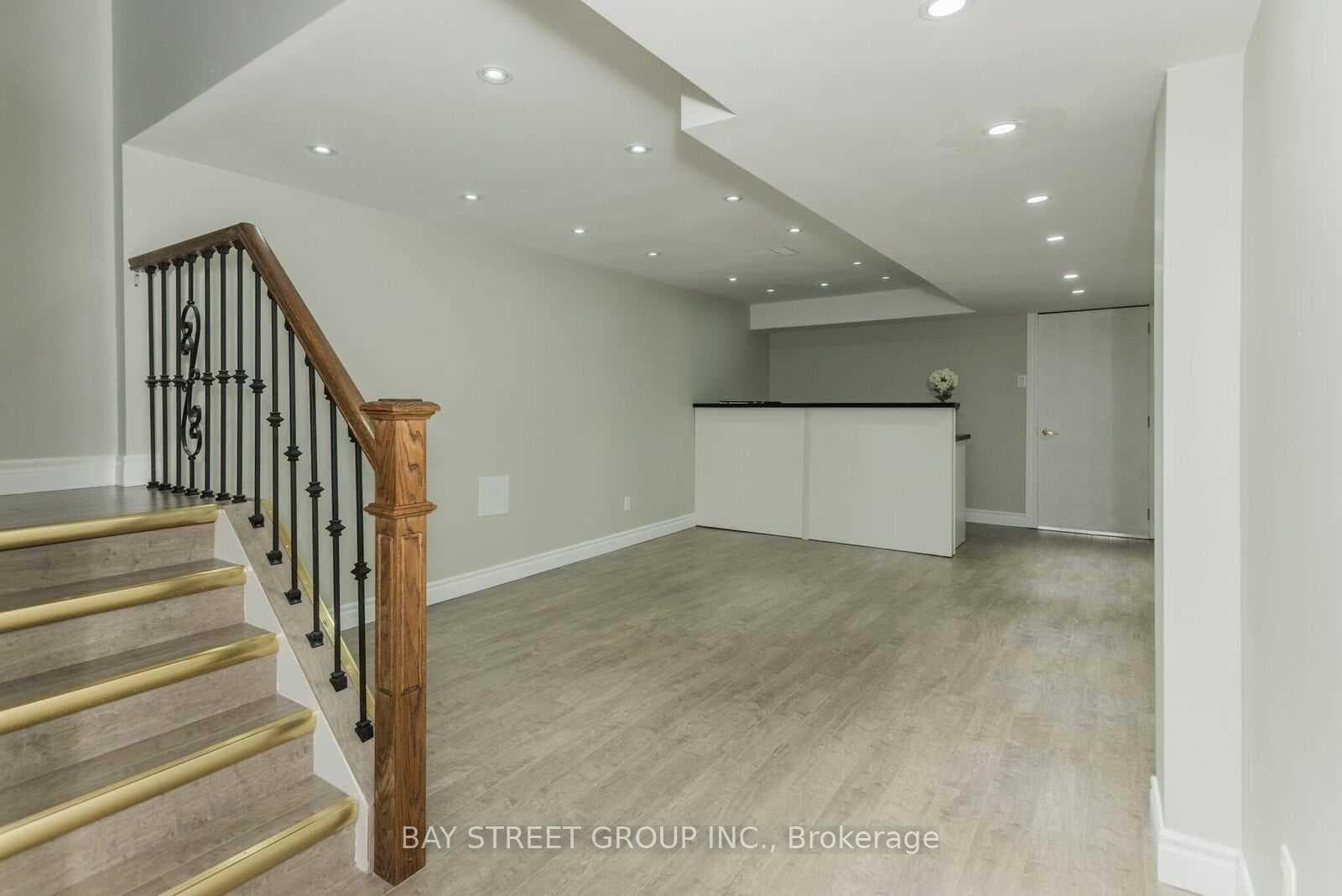 79 Acer Crescent photo 12