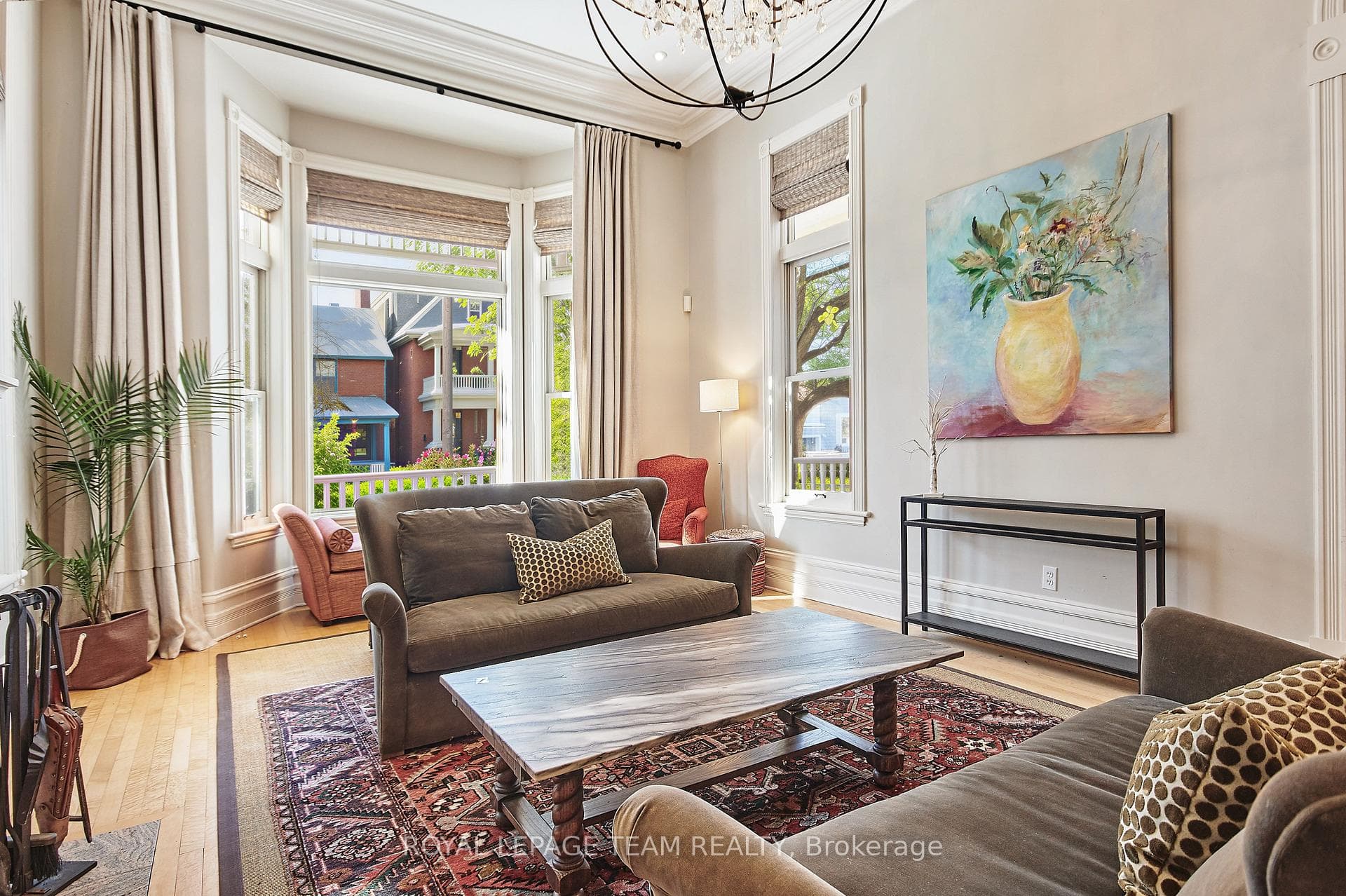 108 Stanley Avenue photo 5