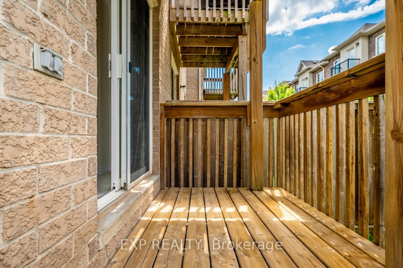 2280 Baronwood Drive Unit 27 photo 35