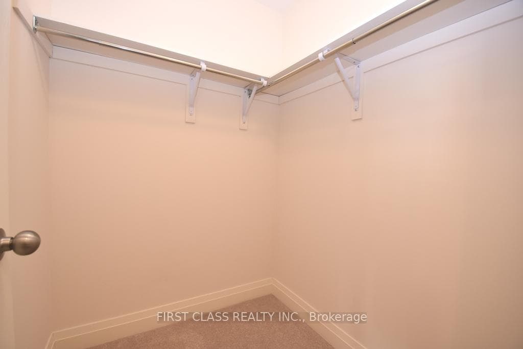 24 Teasel Way photo 17