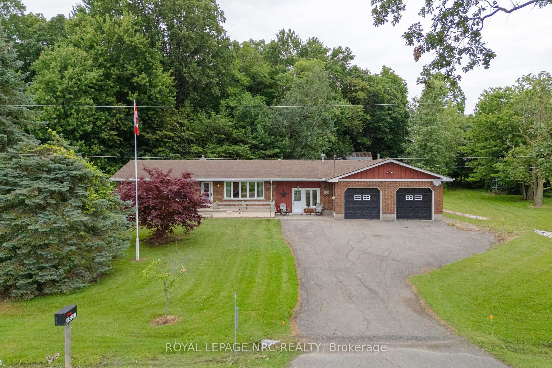 54038 Willford Road photo 1