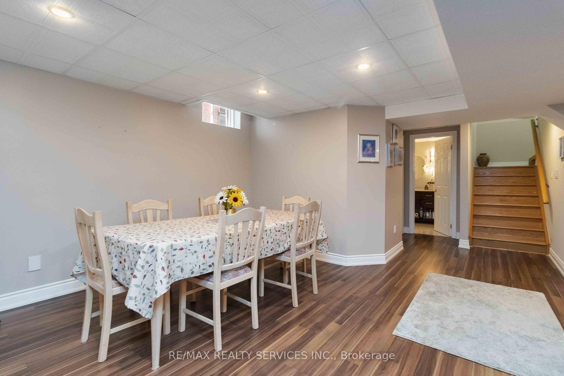 15 Valleystream Circle photo 27