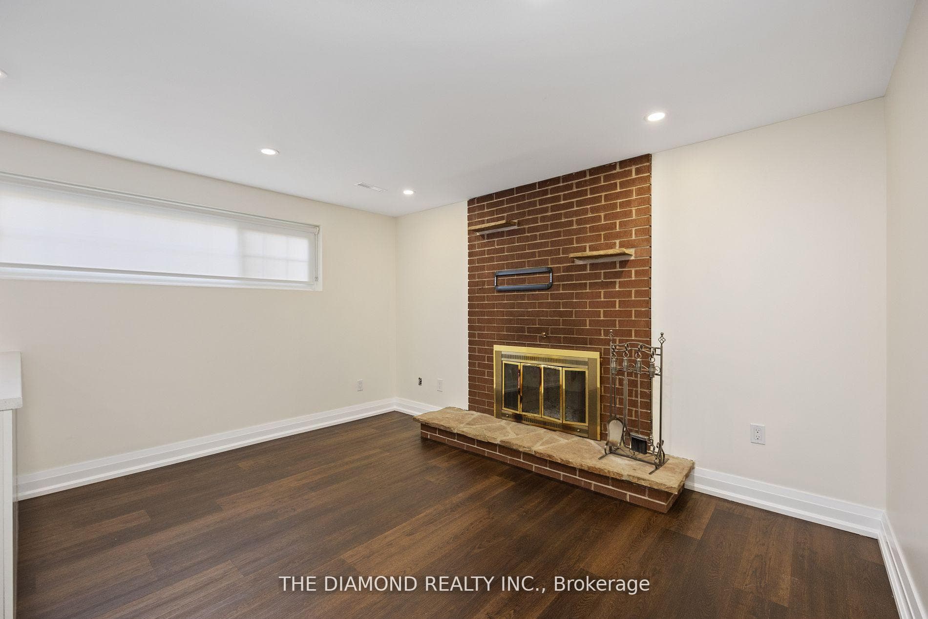 50 Burningham Crescent Unit Lower photo 12